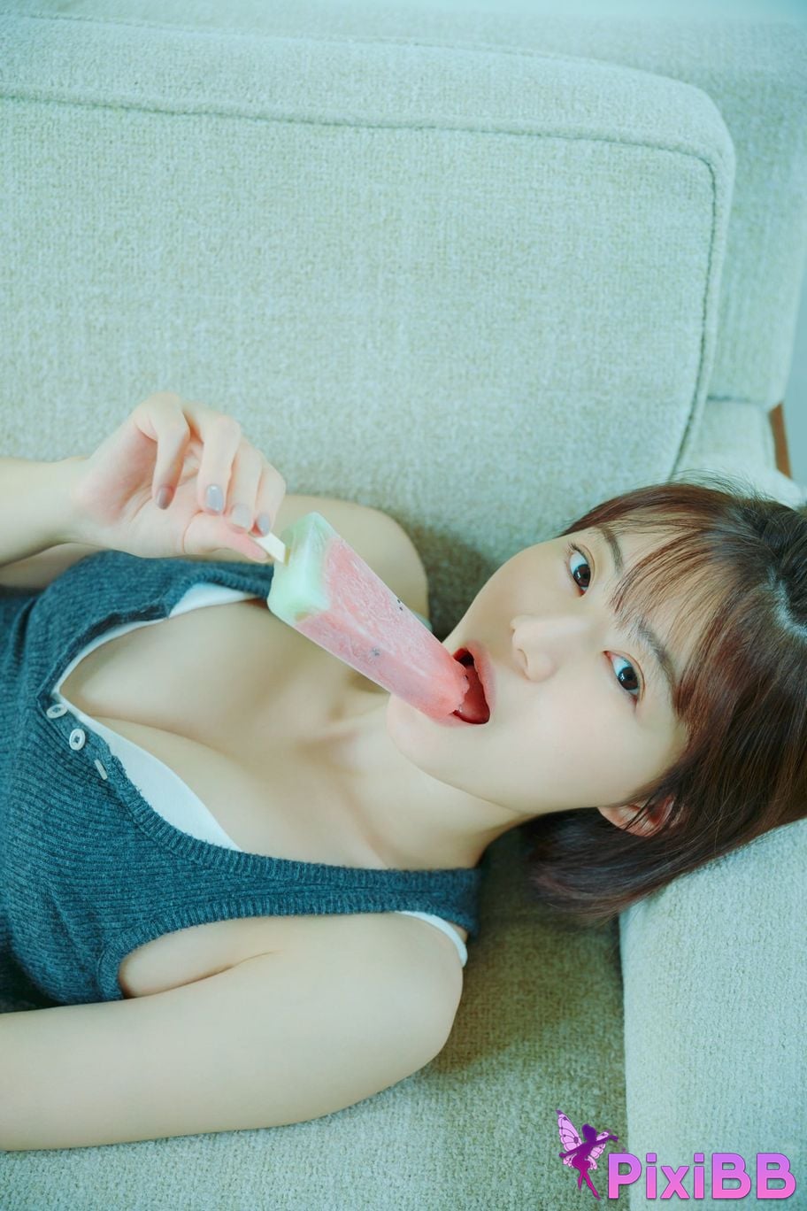 Japanese Idol Ikechan Ike chan FRIDAY digital photo book Popularity YouTuber and a relaxing holiday PixiBB.COM 044