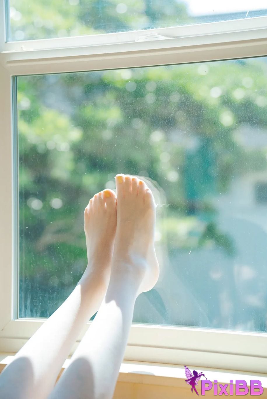 JP Karen Ishida PixiBB.COM 003