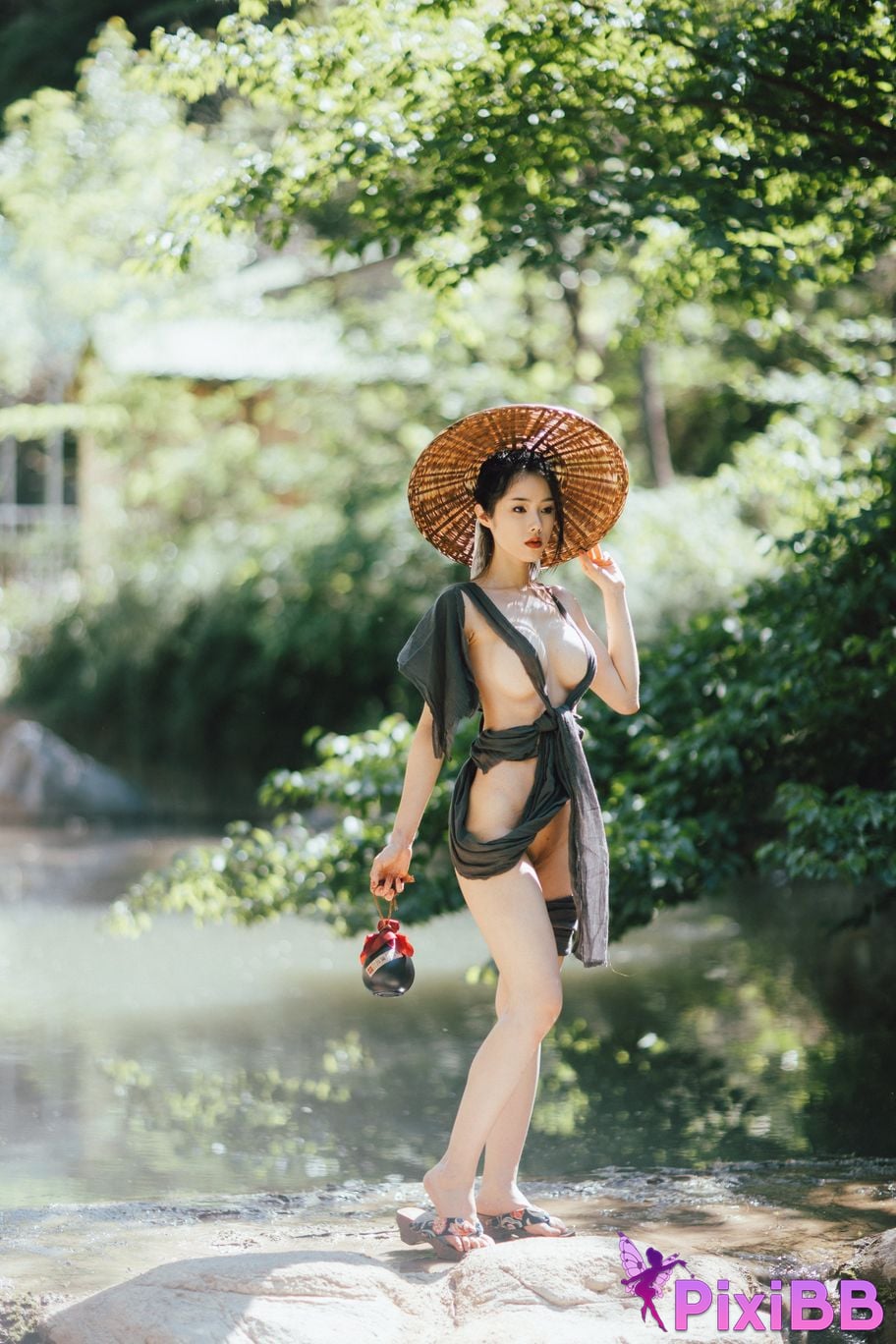 Coser TiTi PixiBB.COM 001