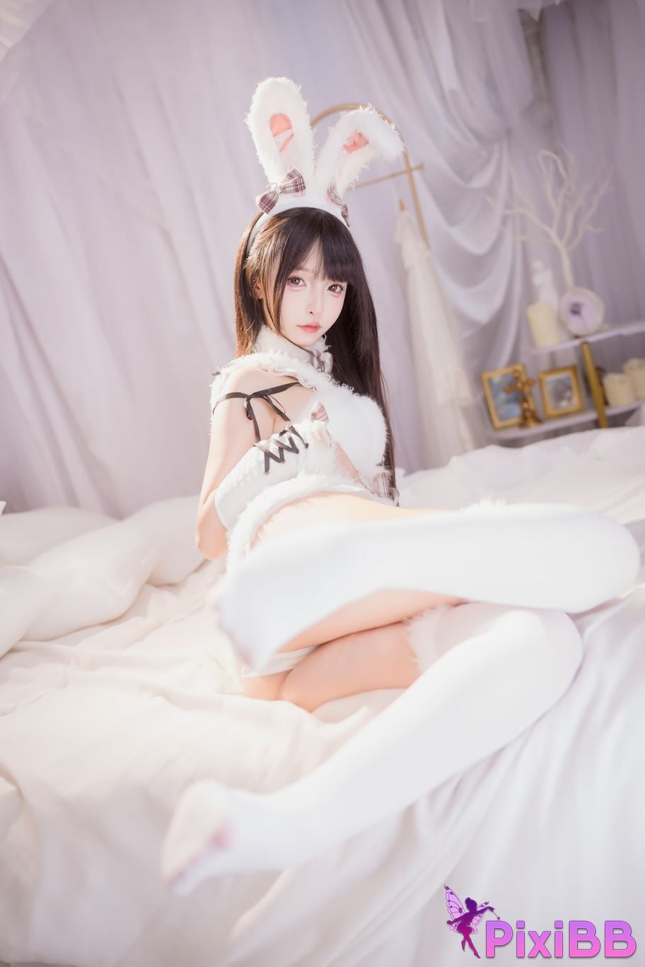 Cosplayer Kagurazaka Midwinter Plush white rabbit PixiBB.COM 063