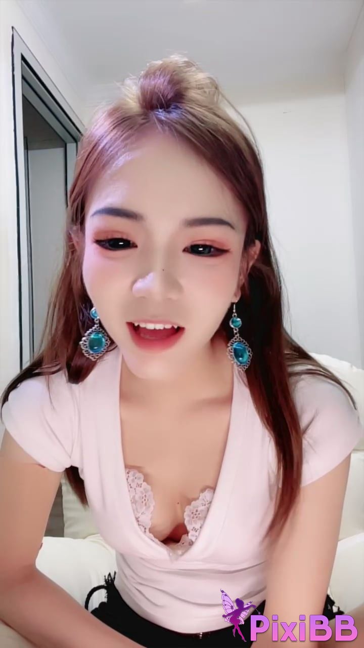 Gu Zhizhi Su Qing A collection of videos the squirting goddess with a perfect combination Tianyu 08 PixiBB.COM 001