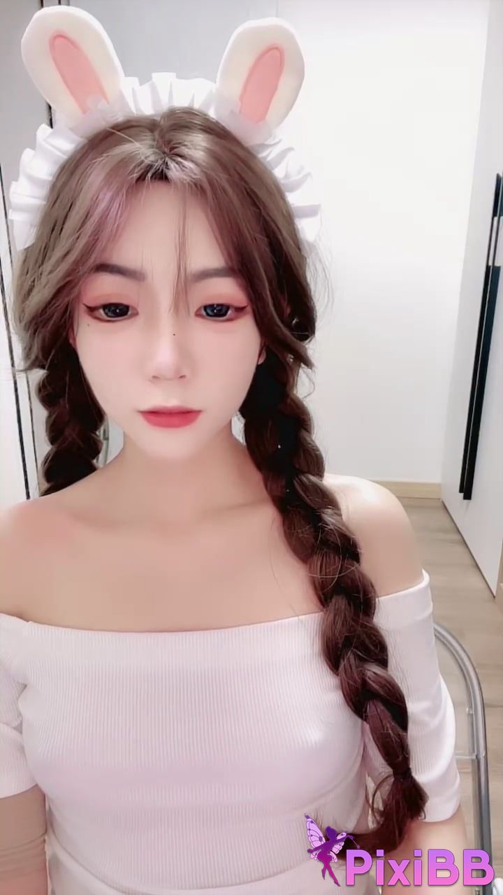 Gu Zhizhi Su Qing A collection of videos the squirting goddess with a perfect combination Tianyu 08 PixiBB.COM 011