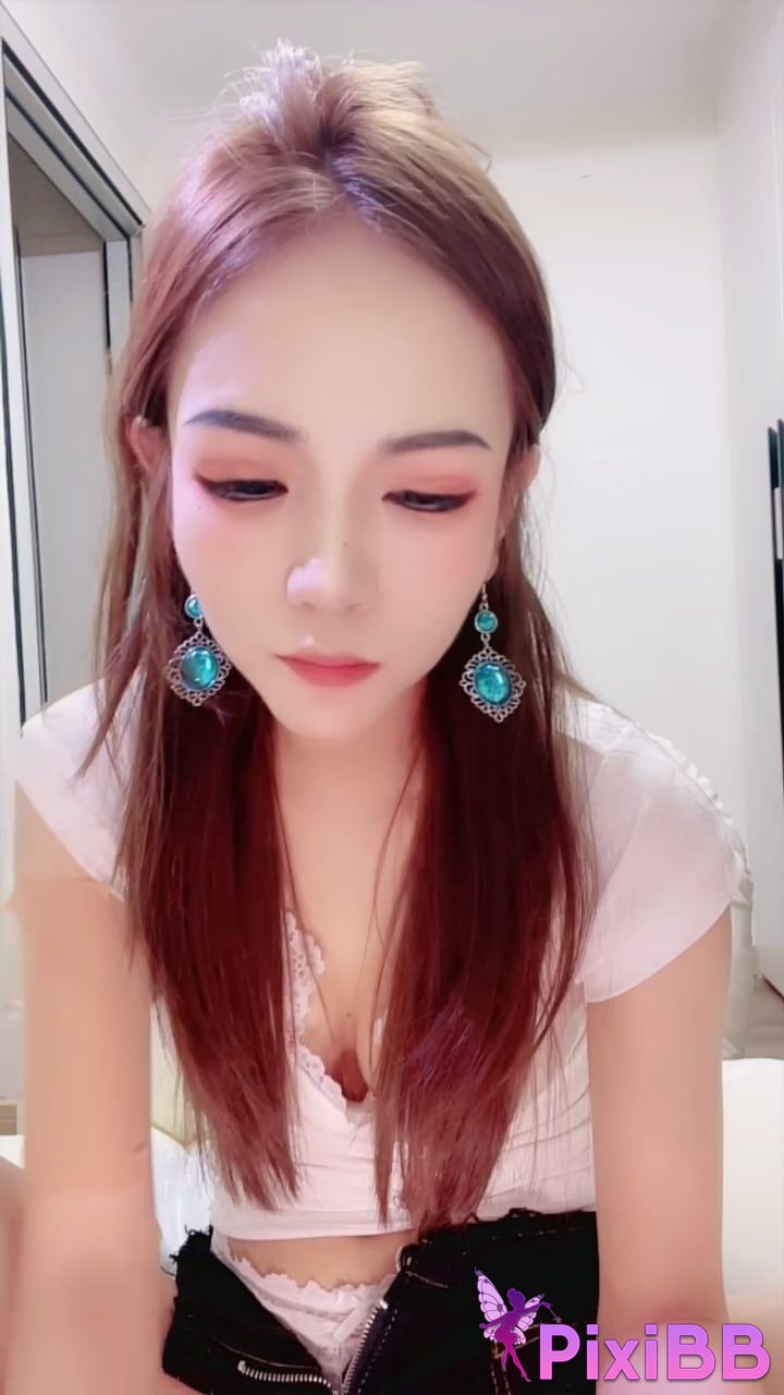 Gu Zhizhi Su Qing A collection of videos the squirting goddess with a perfect combination Tianyu 08 PixiBB.COM 024