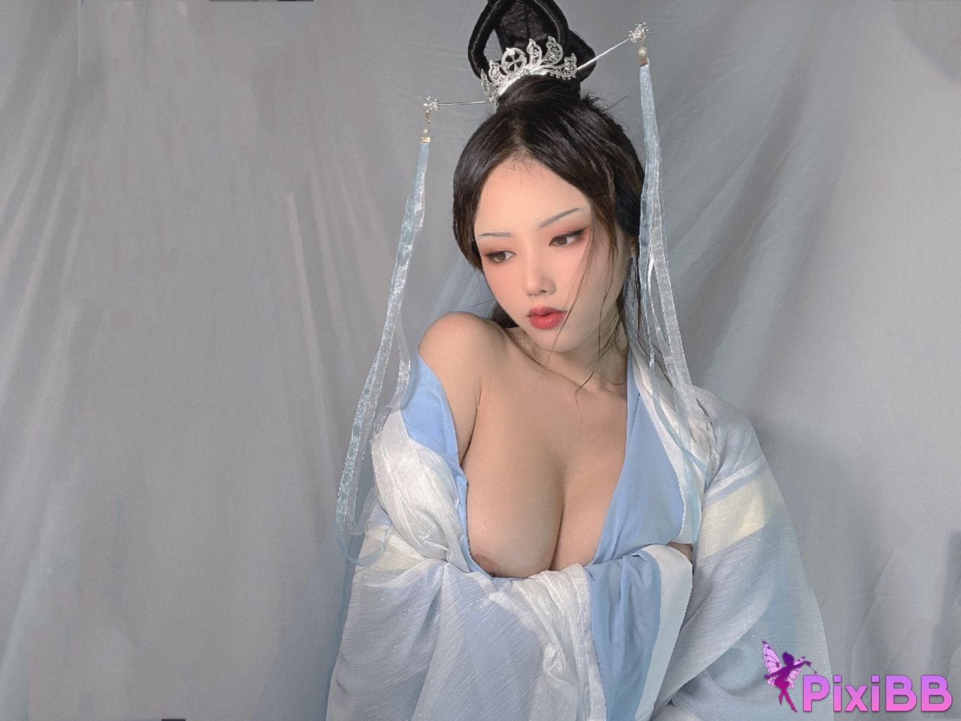 Cosplayer Titanium alloy TiTi Taoist nun PixiBB.COM 009