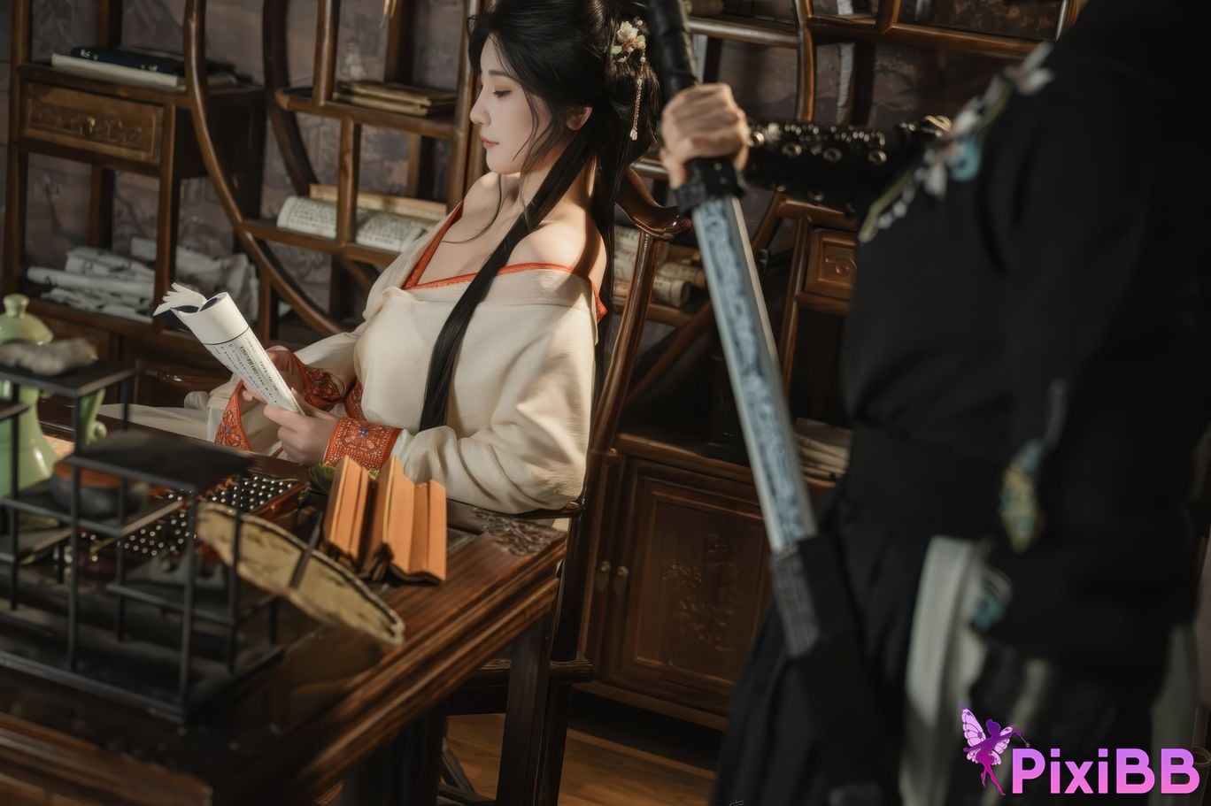 Cosplayer Xinglan is Lanlan and her name Lanmei. bound by infatuation PixiBB.COM 006