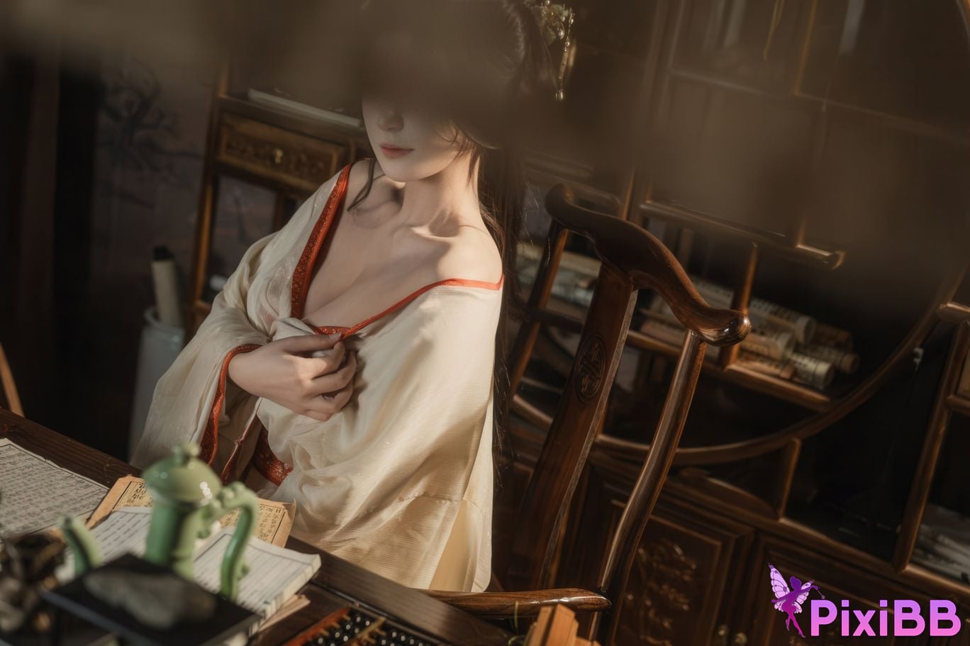 Cosplayer Xinglan is Lanlan and her name Lanmei. bound by infatuation PixiBB.COM 072