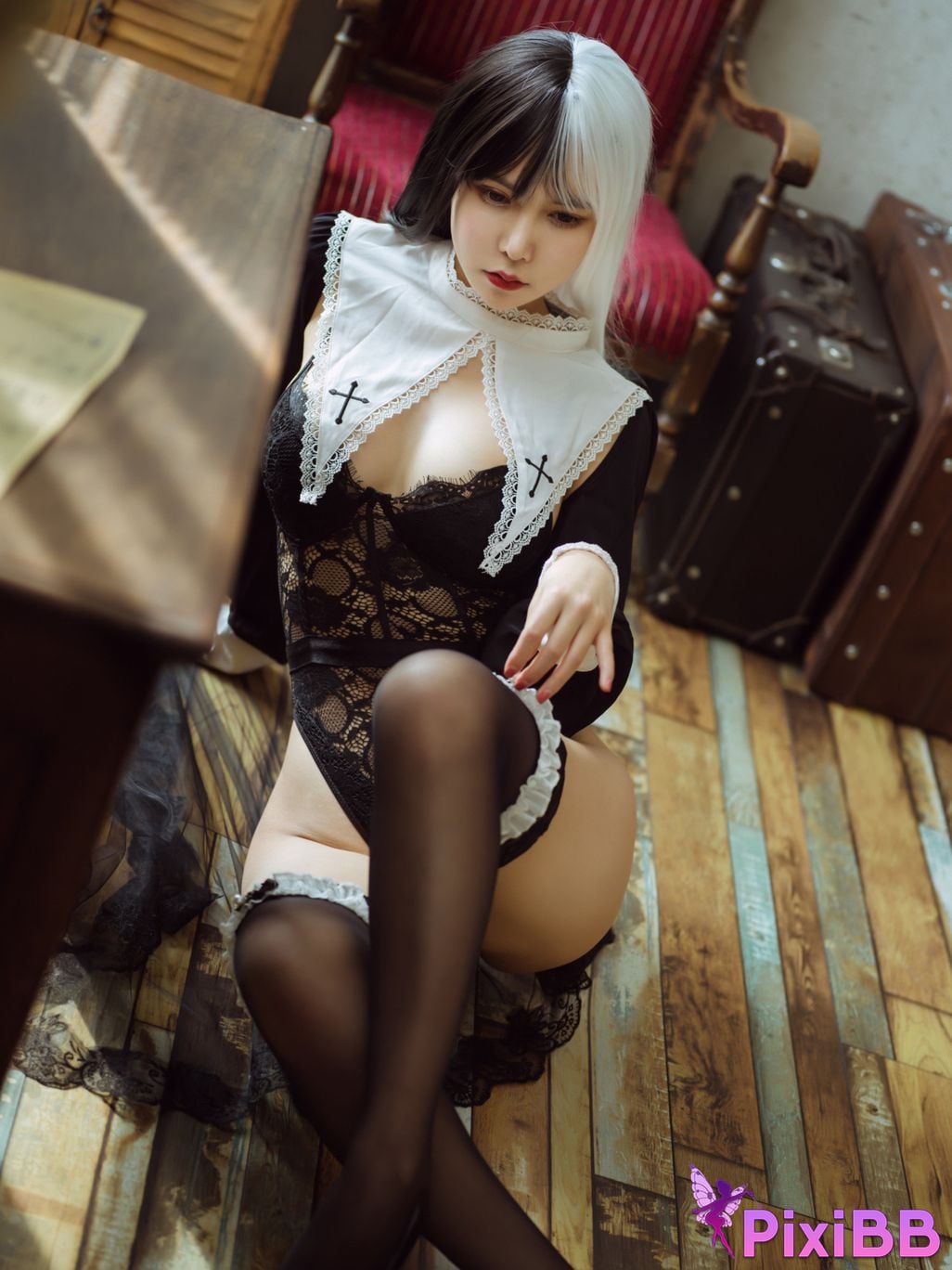 Cosplayer amazon catfish black and white nun PixiBB.COM 002