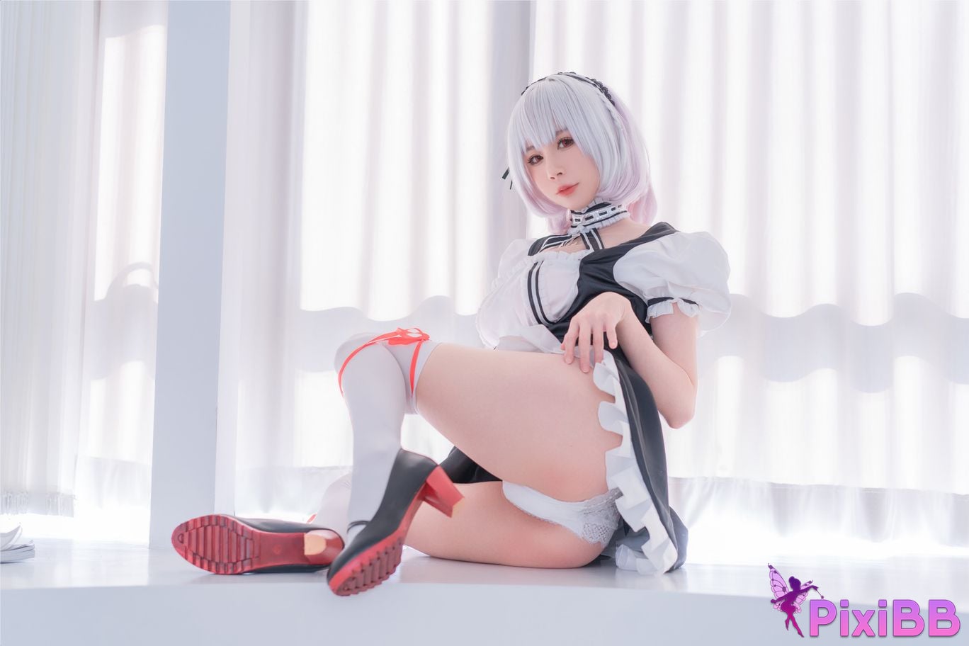 Cosplayer Saionji Nange maid book Sirius PixiBB.COM 034