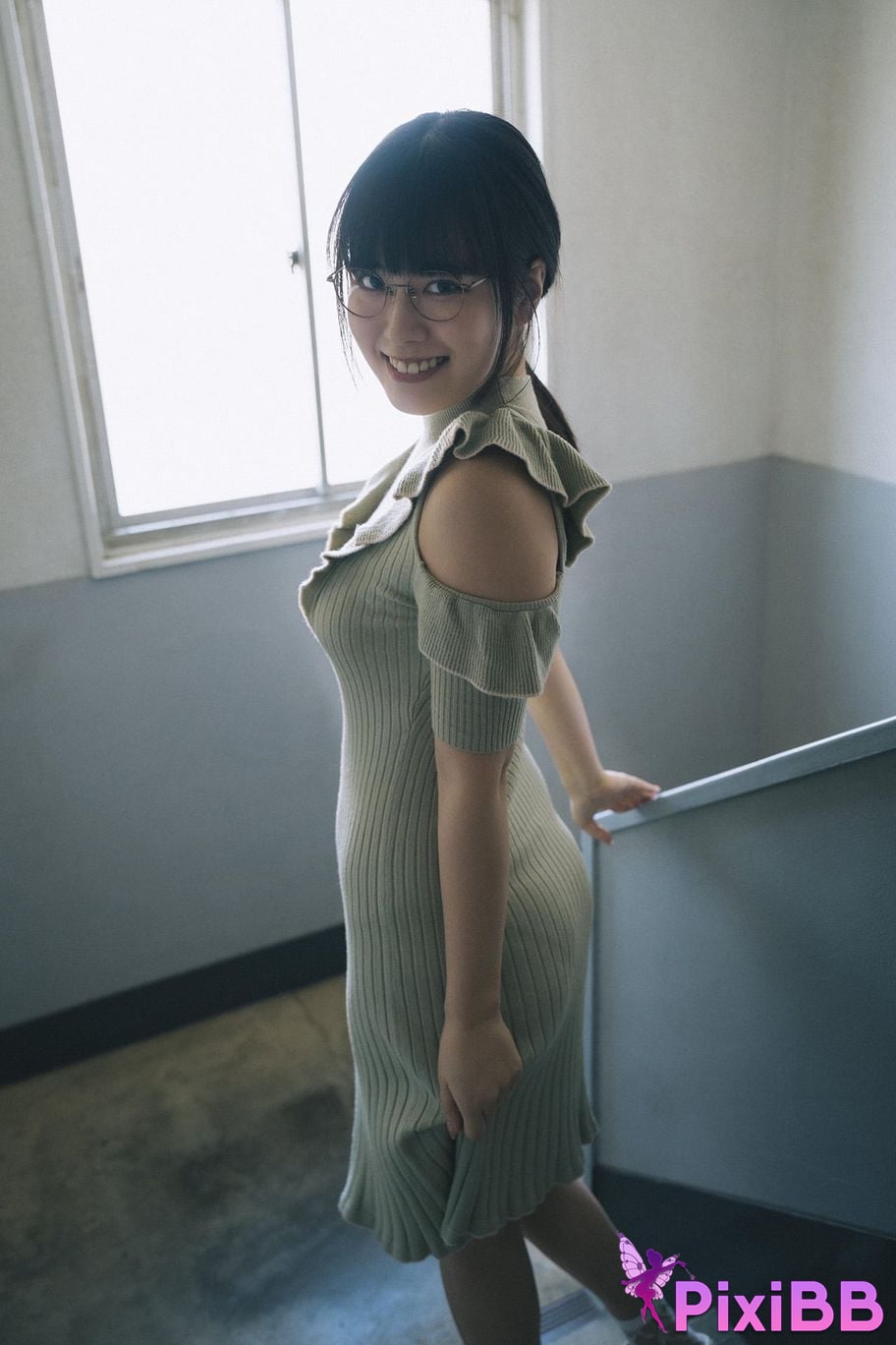 Japanese Idol Shinonome Umi What she wants to do in her room ENTAME Digital Photo Book PixiBB.COM 038