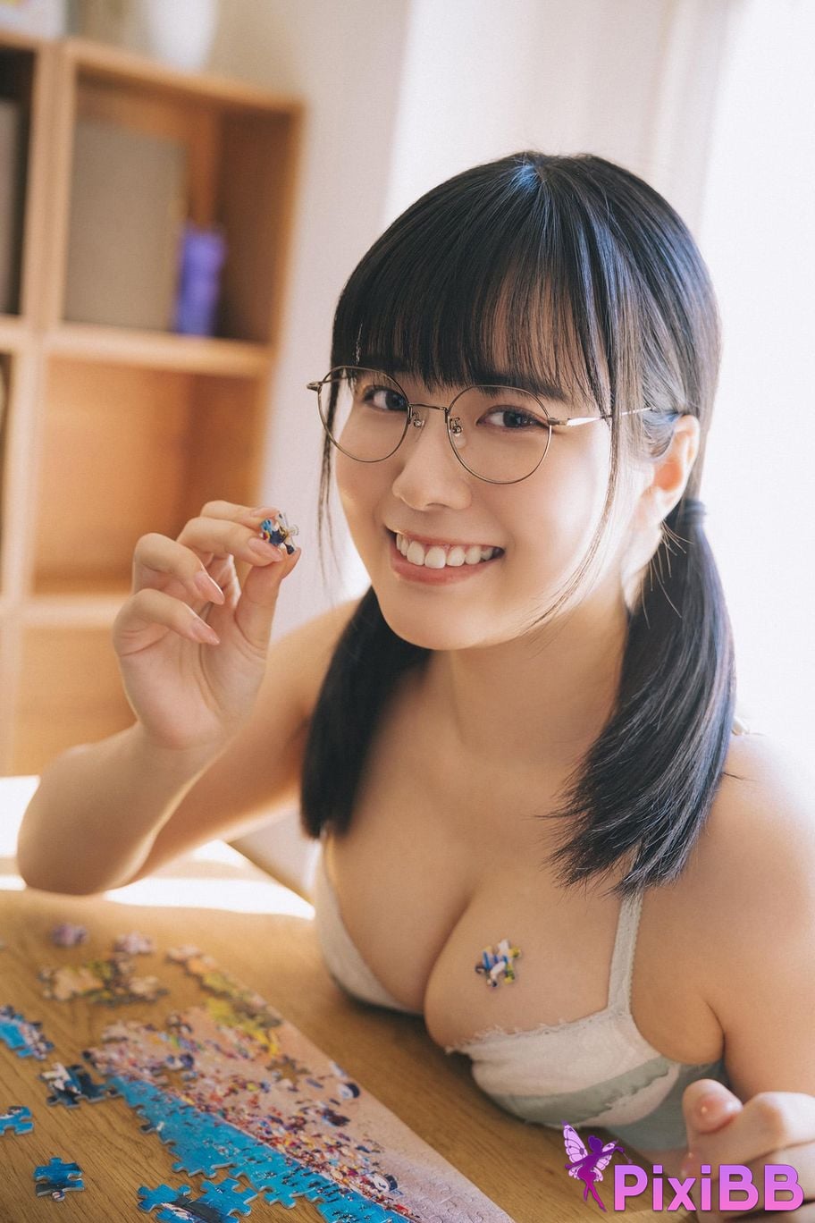 Japanese Idol Shinonome Umi What she wants to do in her room ENTAME Digital Photo Book PixiBB.COM 053