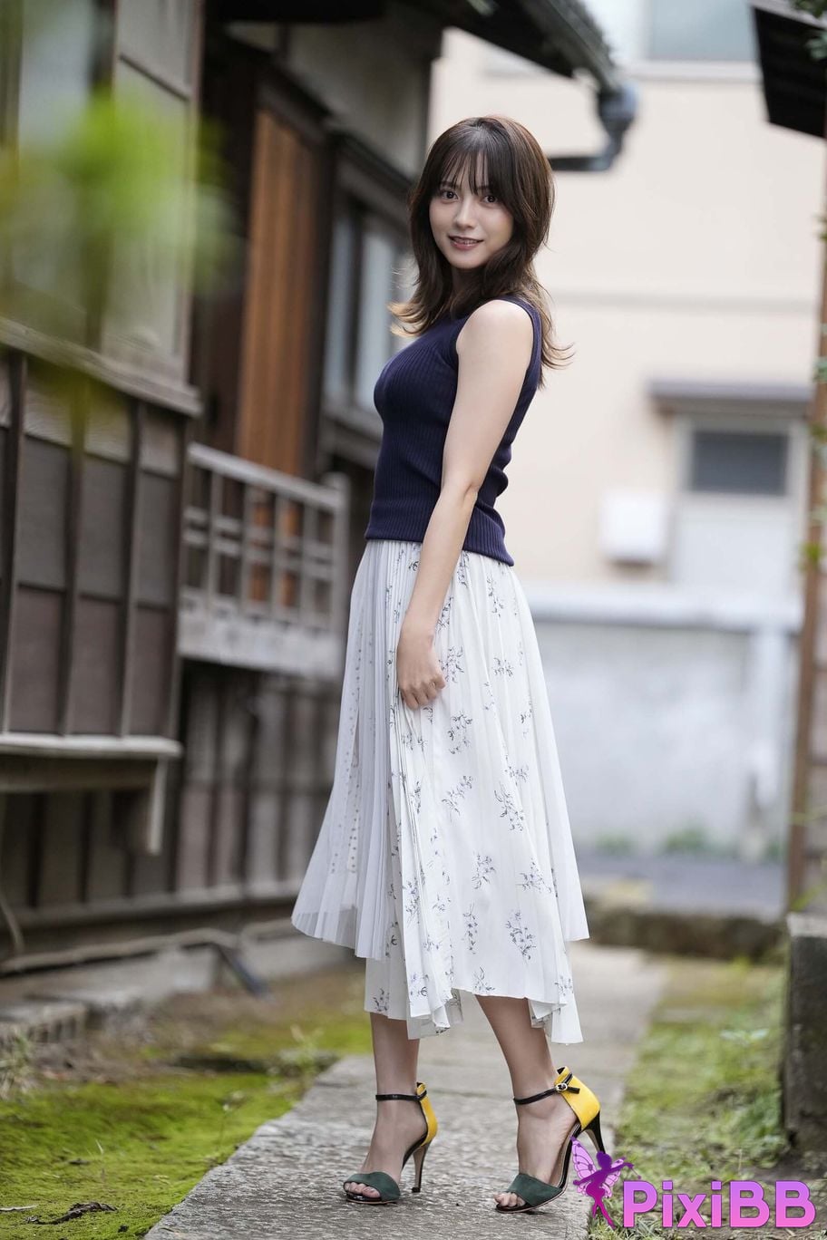 Japanese Idol Momotsuki Nashiko Shiko digital photo book I want a love like strong tea PixiBB.COM 002