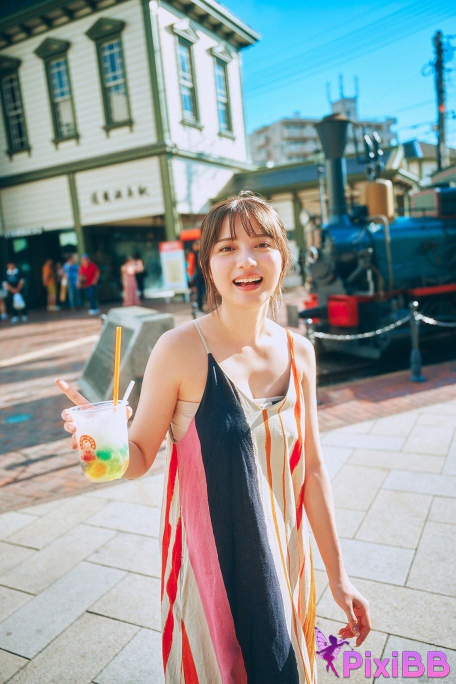 Japanese Idol Momotsuki Nashiko Shiko last summer vacation Yanmaga digital photo book PixiBB.COM 071