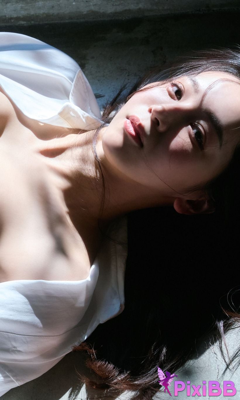 Japanese Idol Erika Denya Utani Digital only photo collection muse of the sun weekly play PHOTO BOOK PixiBB.COM 068