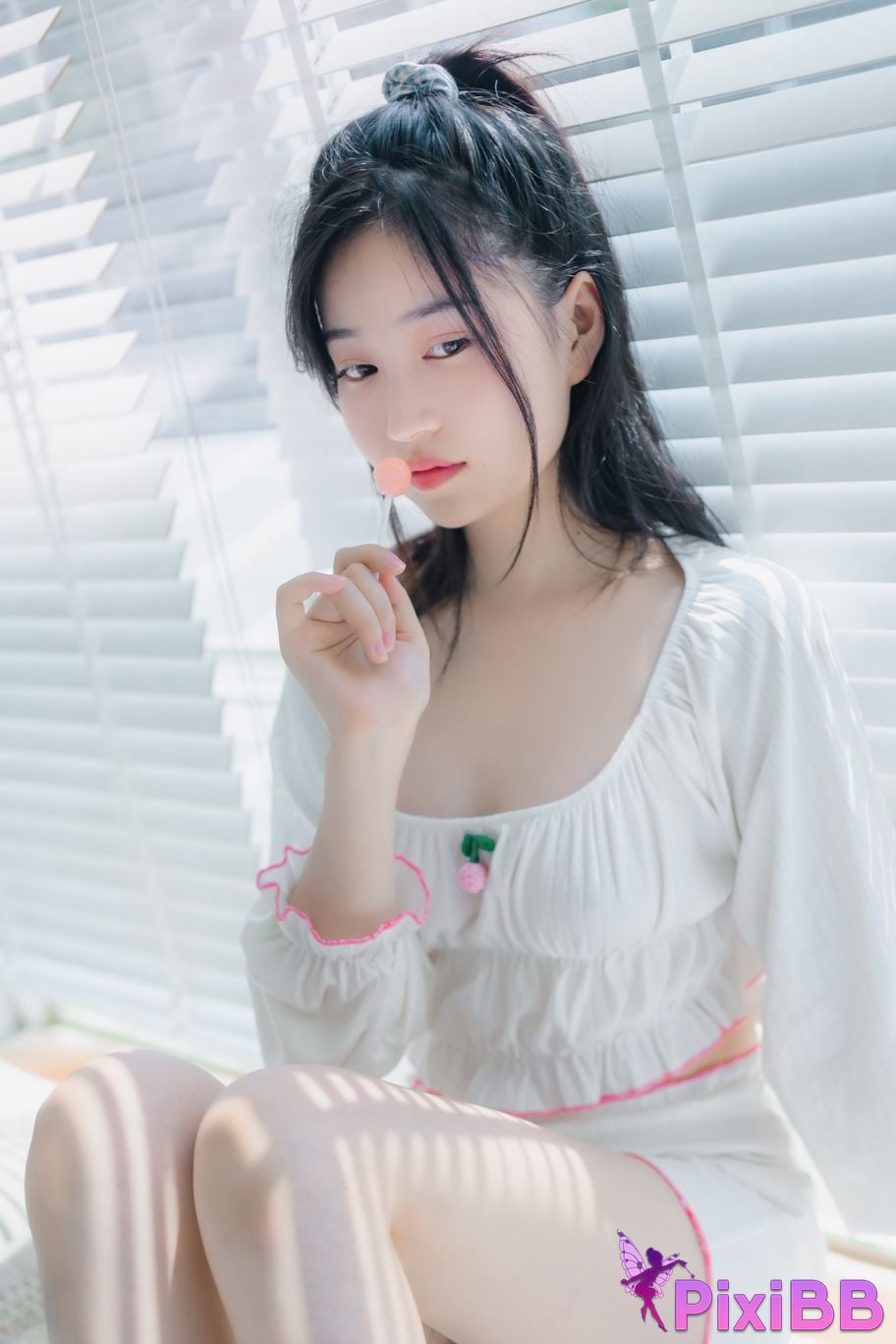 Coser Nnian PixiBB.COM 020