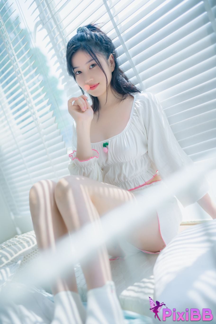 Coser Nnian PixiBB.COM 021