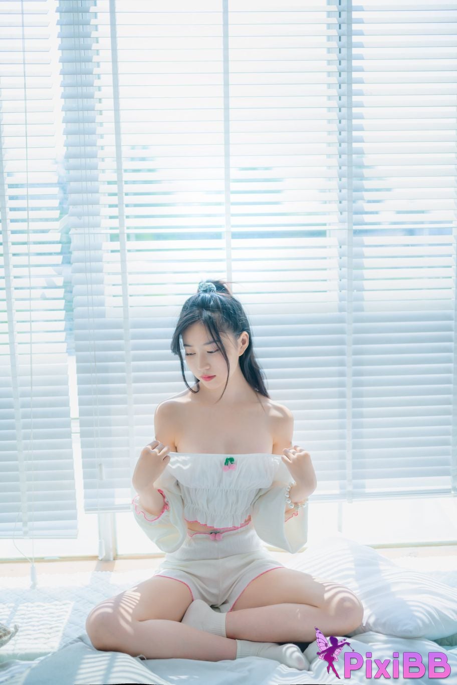 Coser Nnian PixiBB.COM 022