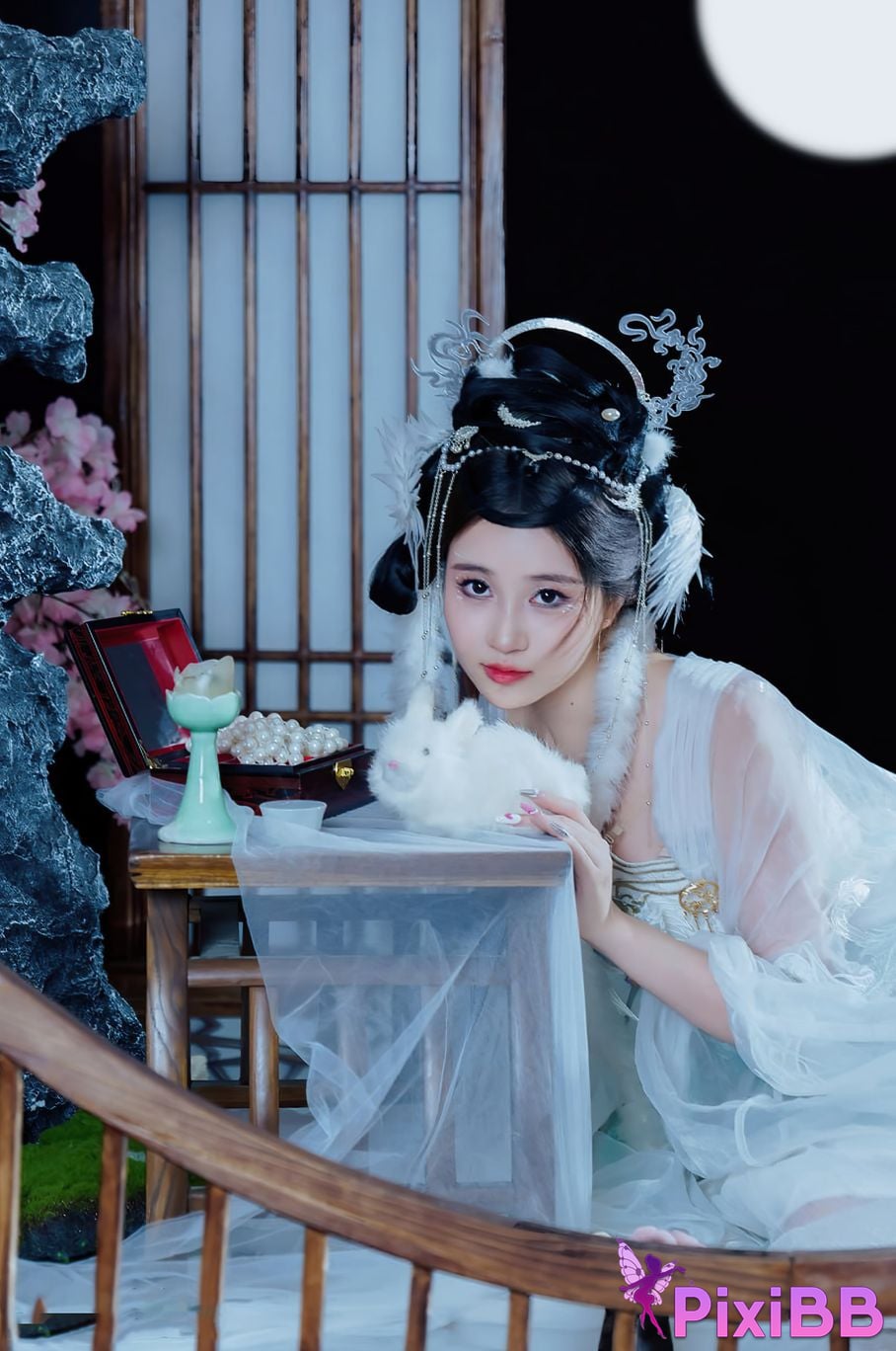 Coser Nnian PixiBB.COM 007