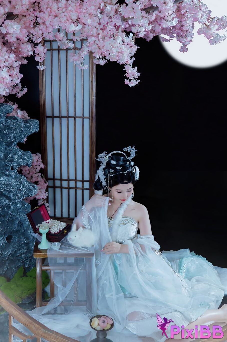 Coser Nnian PixiBB.COM 009