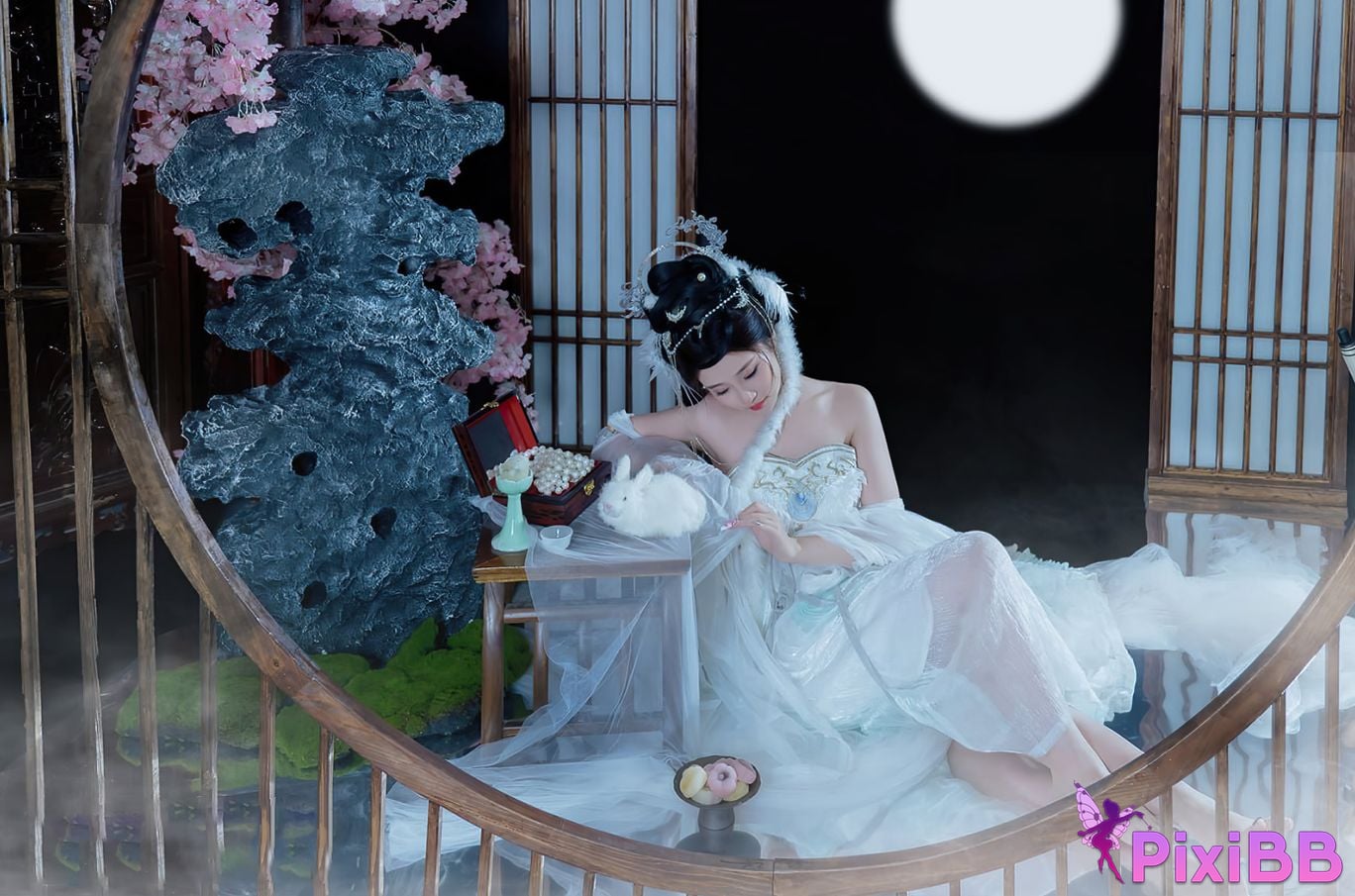 Coser Nnian PixiBB.COM 011