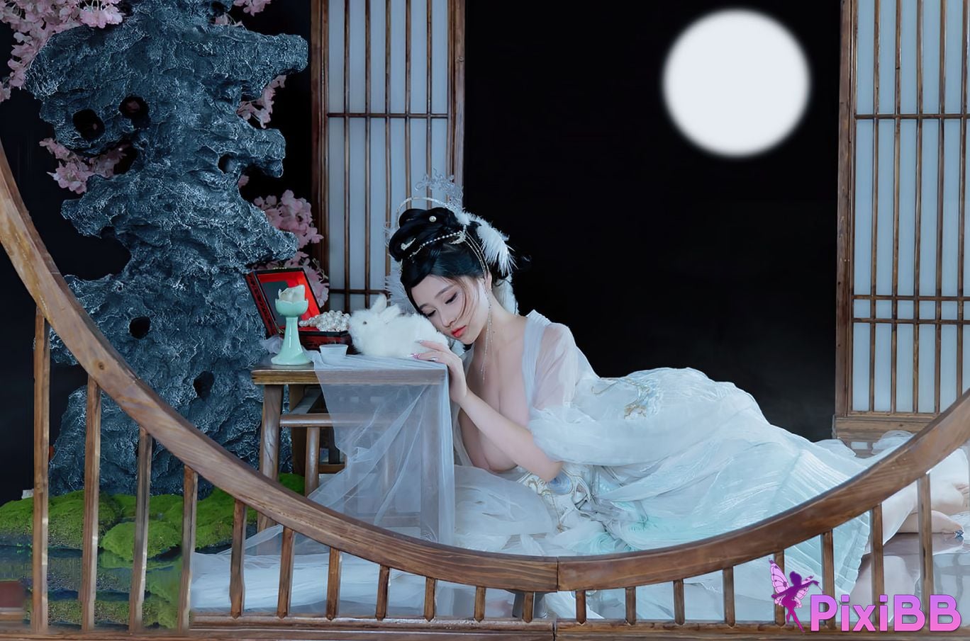 Coser Nnian PixiBB.COM 026
