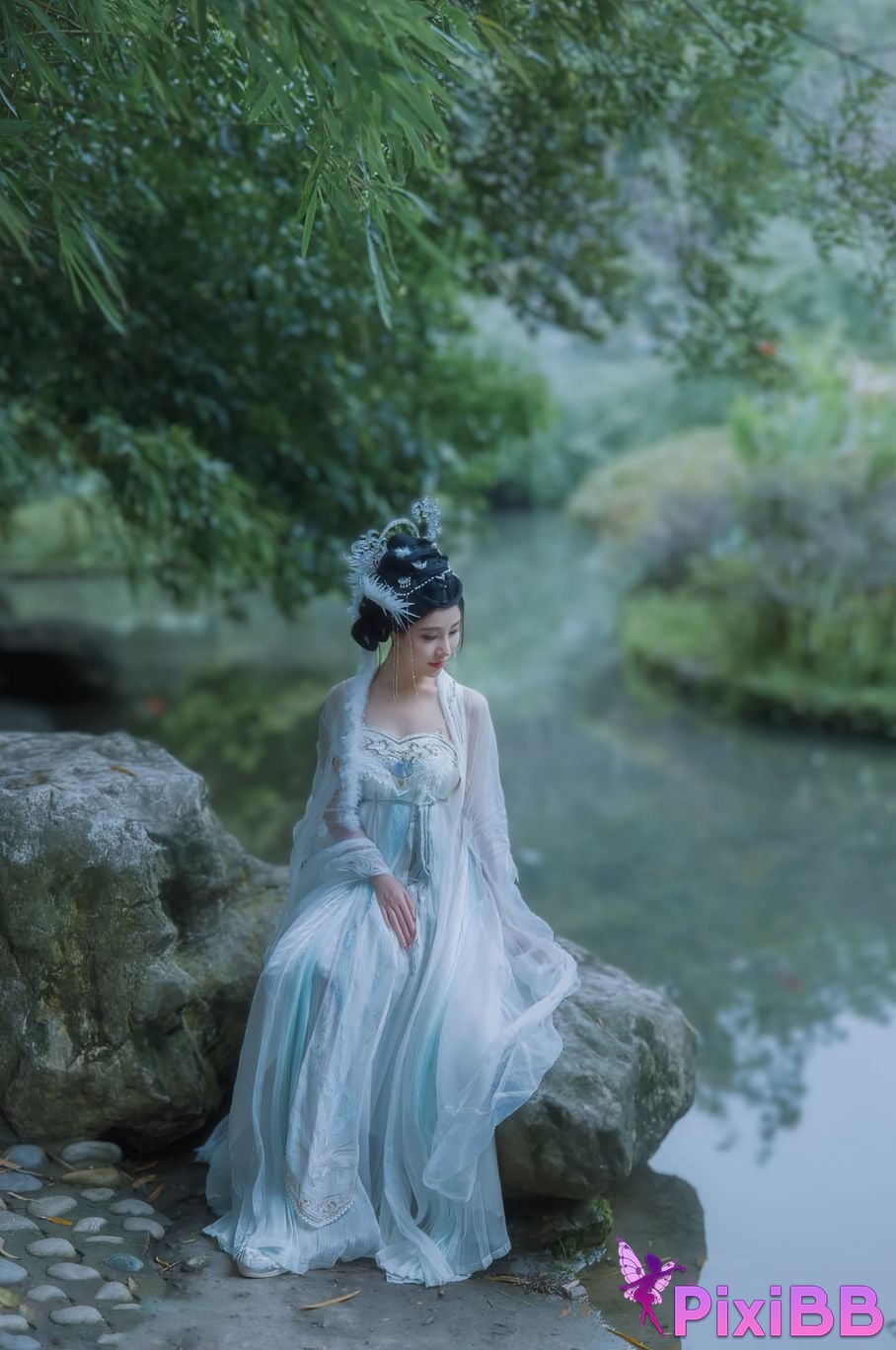 Coser Nnian PixiBB.COM 046