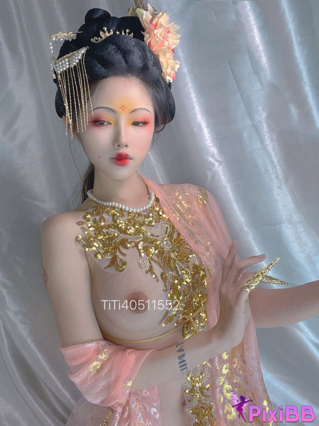 Cosplayer Titanium alloy TiTi imperial concubine PixiBB.COM 025