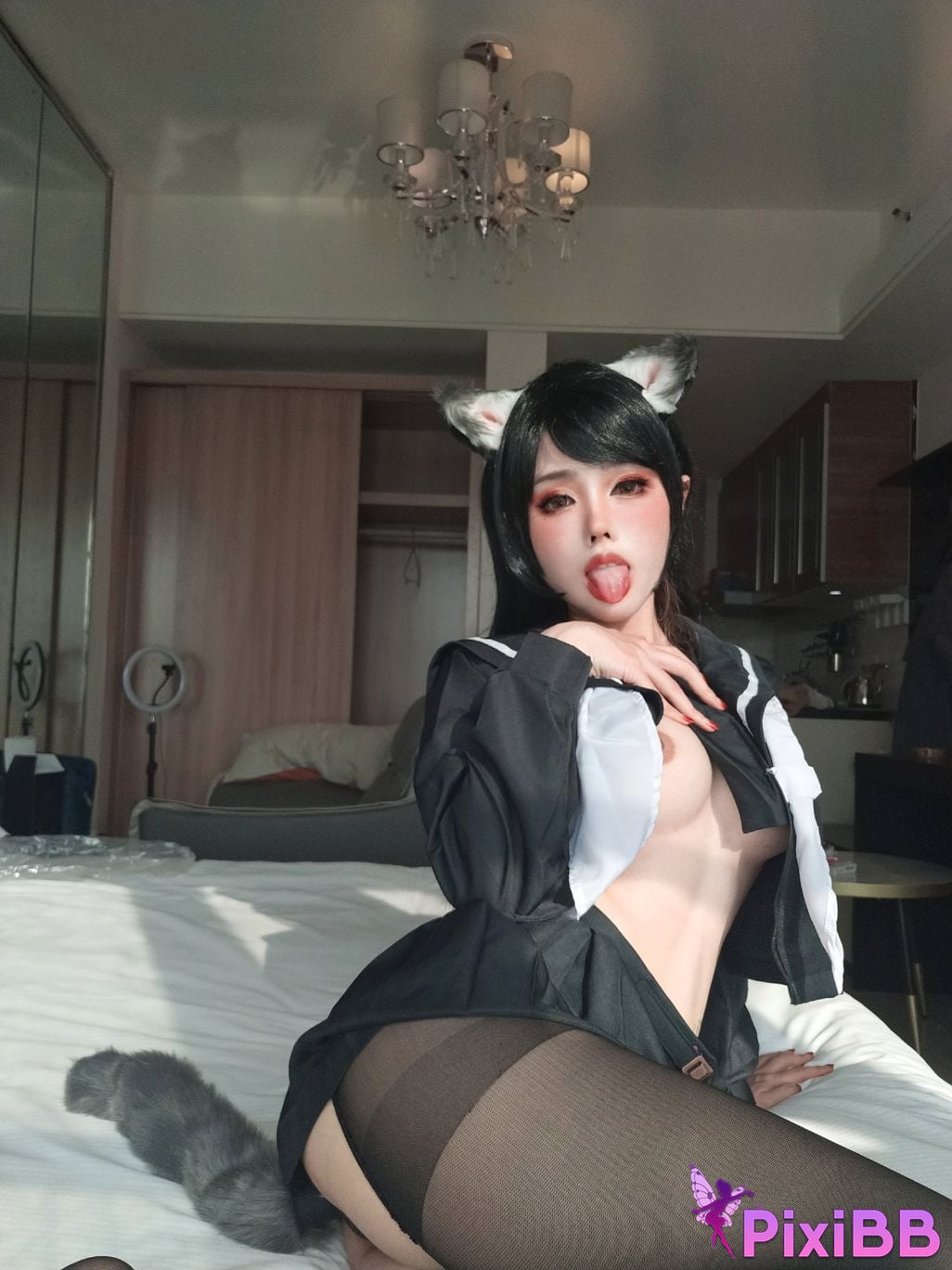 Cosplayer Titanium alloy TiTi dog PixiBB.COM 016