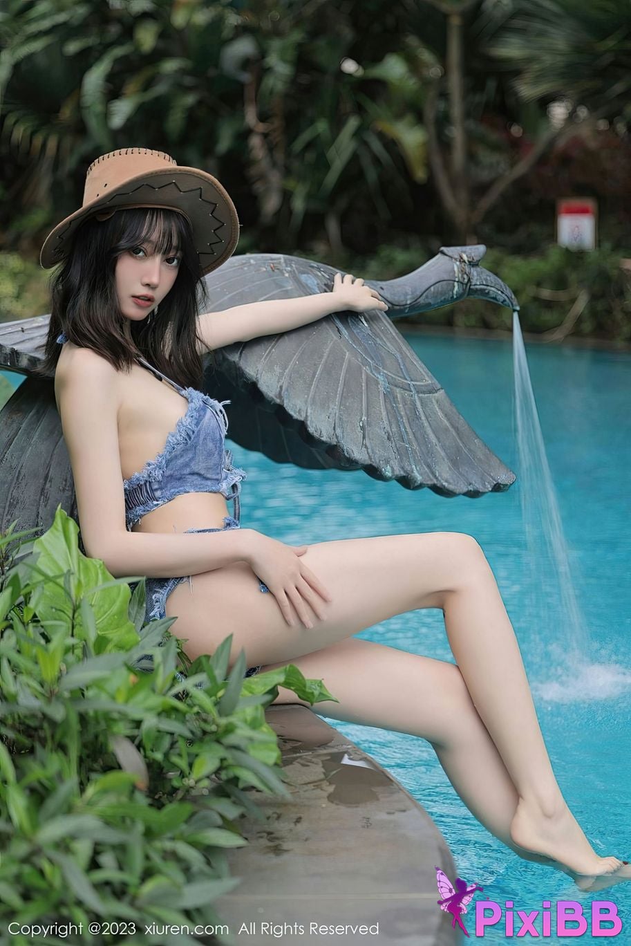 XIUREN No.6504 er PixiBB.COM 012