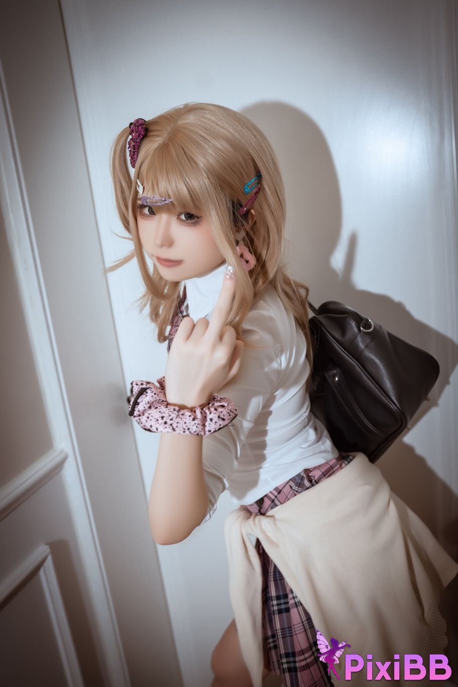 Coser Quan PixiBB.COM 001