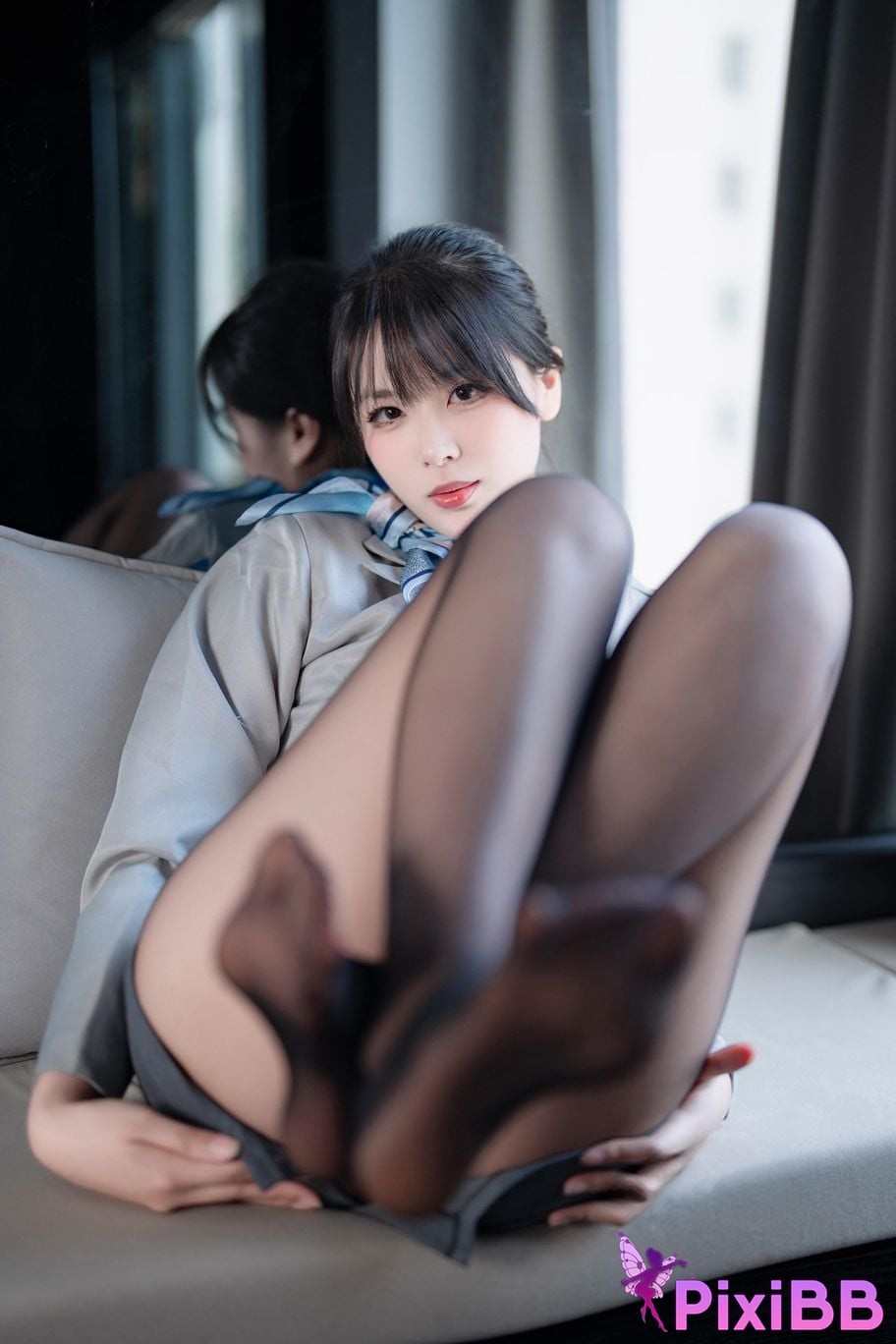 Coser Senior Sister Xuan Xiao Stewardess indoor black silk PixiBB.COM 017