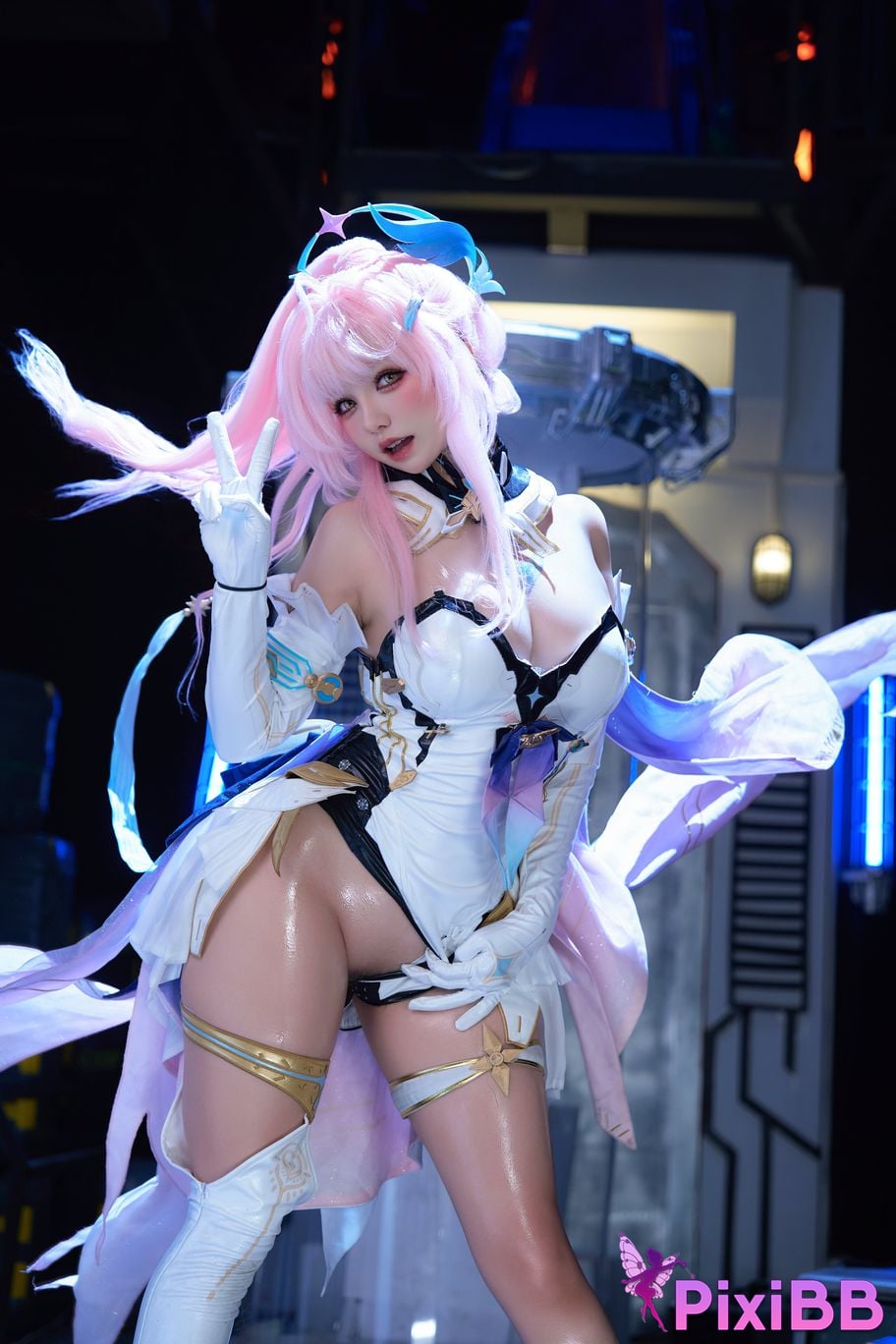 Cosplayer Axun kaOri amis PixiBB.COM 131 1