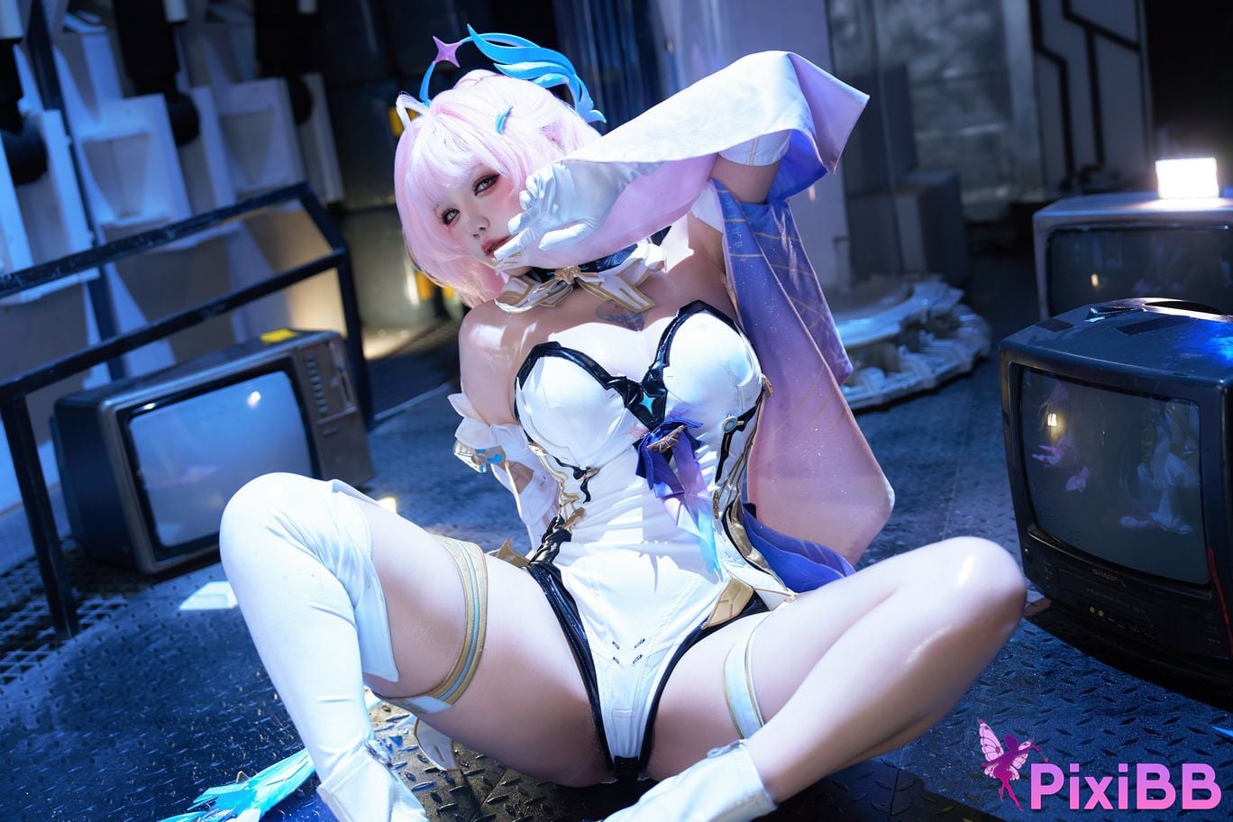 Cosplayer Axun kaOri amis PixiBB.COM 203 1