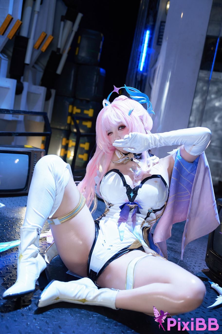 Cosplayer Axun kaOri amis PixiBB.COM 209 1