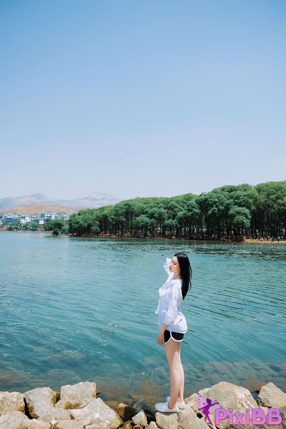 Cosplayer every year Nnian white shirt PixiBB.COM 009