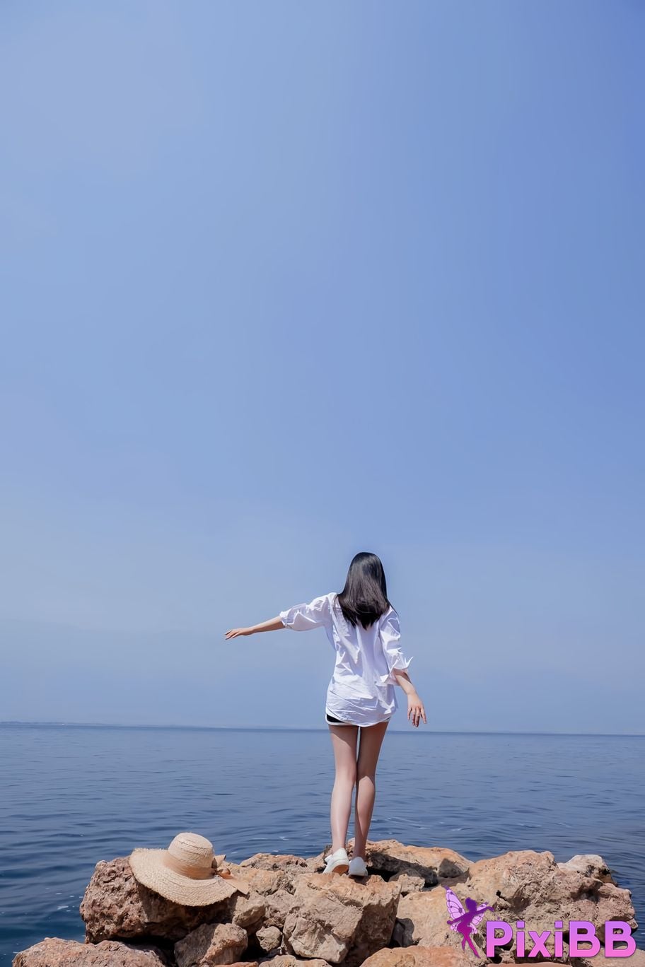 Cosplayer every year Nnian white shirt PixiBB.COM 016