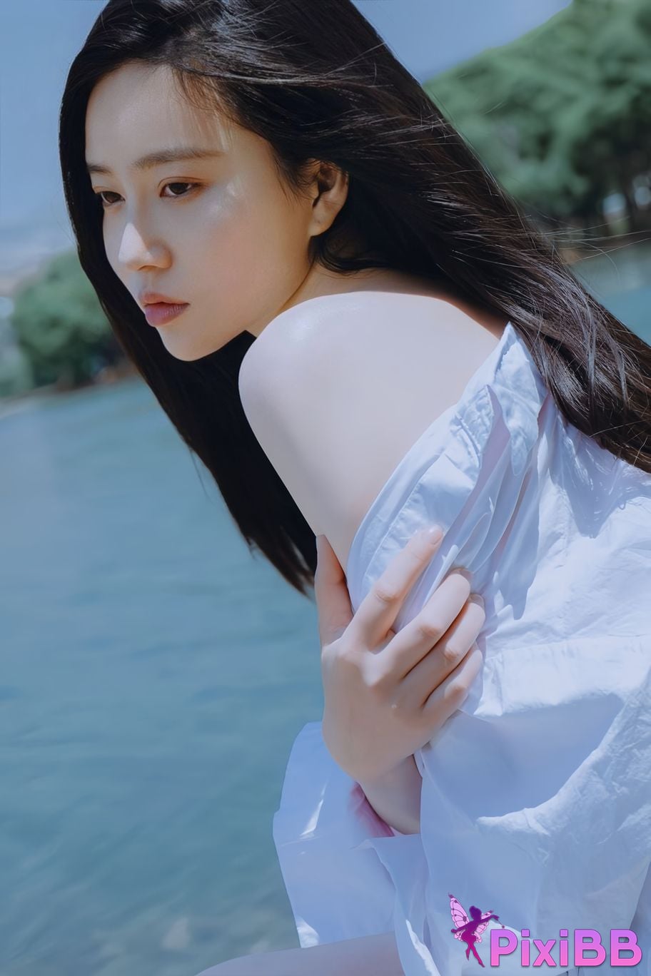 Cosplayer every year Nnian white shirt PixiBB.COM 031