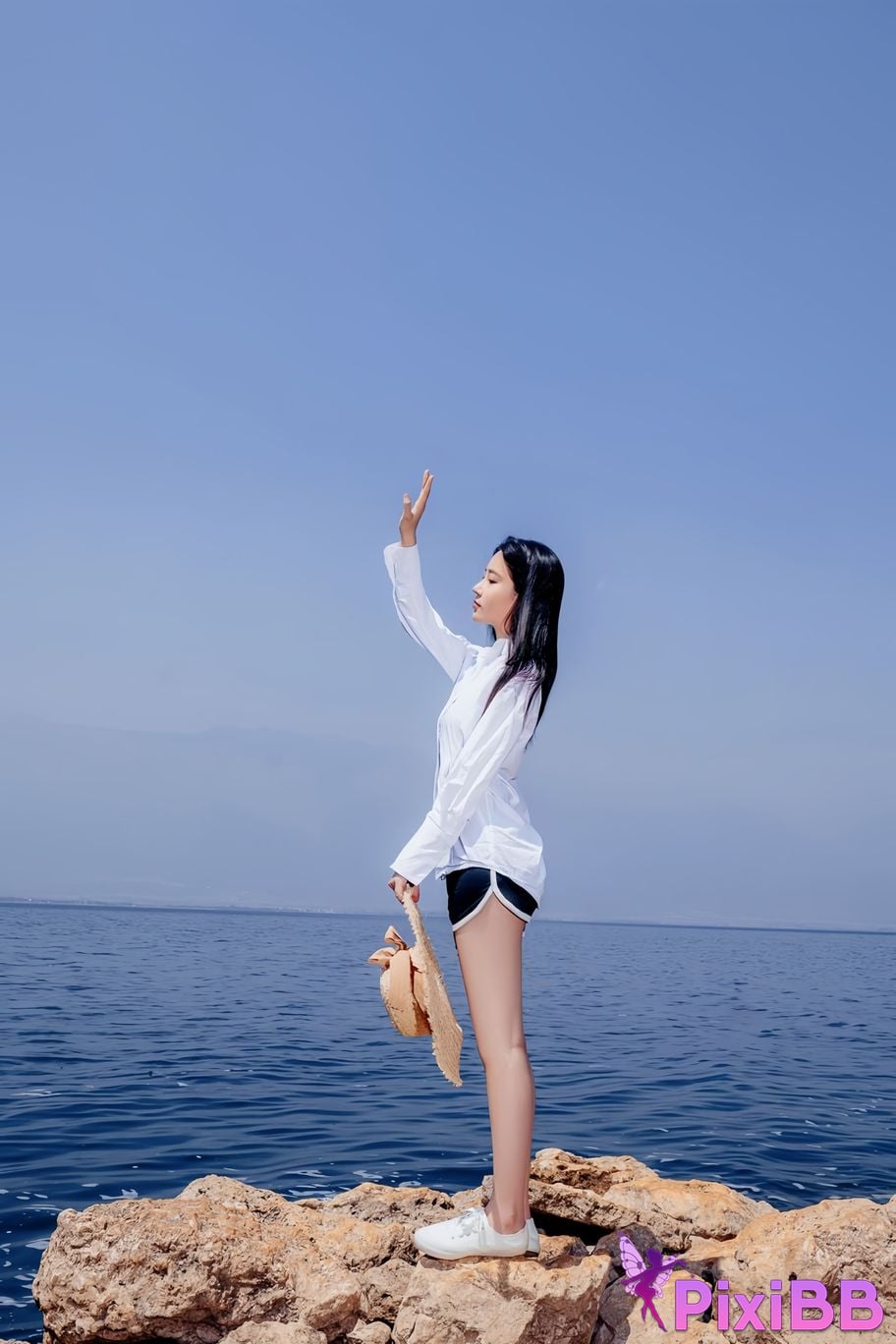 Cosplayer every year Nnian white shirt PixiBB.COM 036