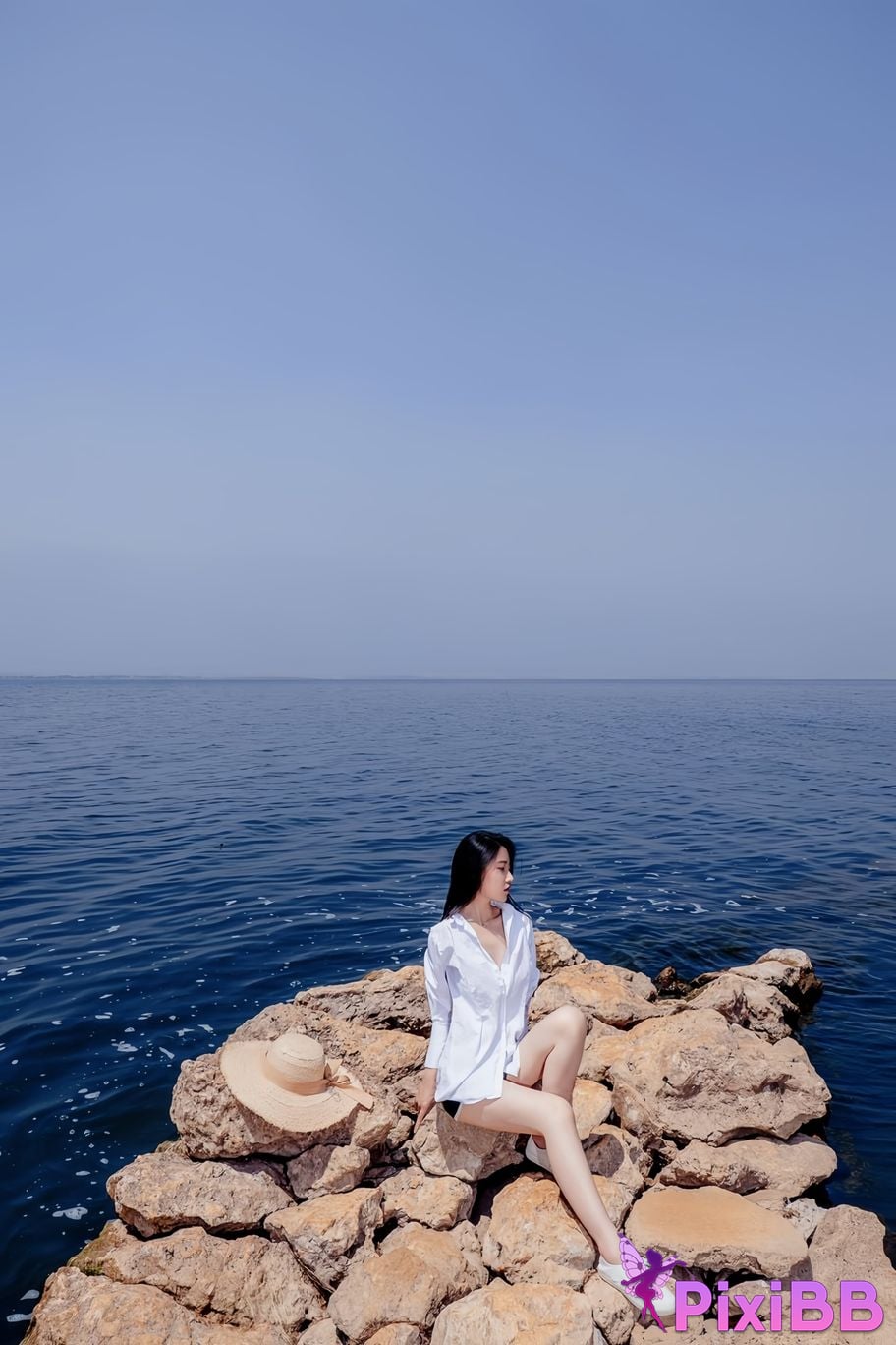 Cosplayer every year Nnian white shirt PixiBB.COM 042