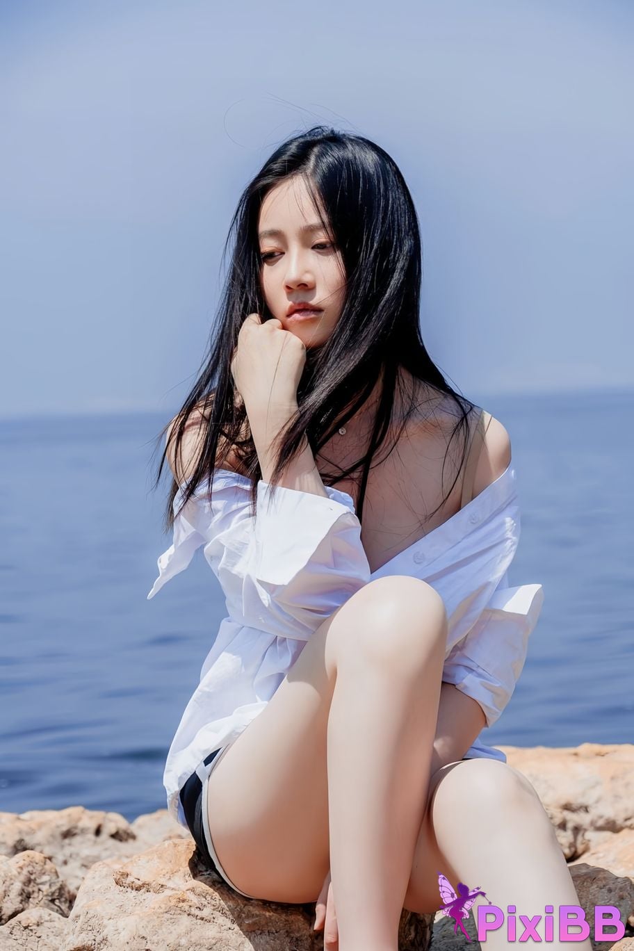 Cosplayer every year Nnian white shirt PixiBB.COM 043