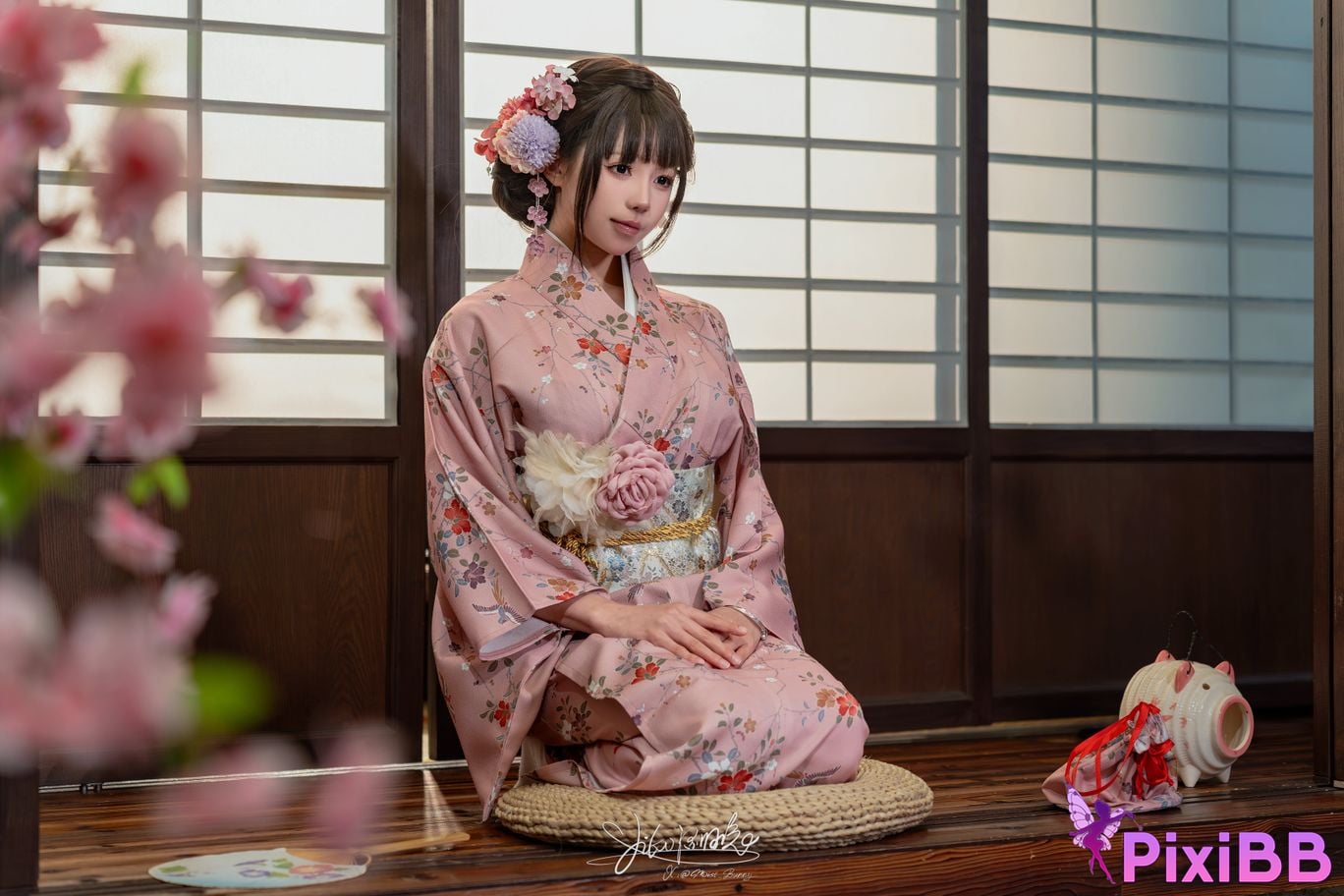 Coser nian nian tuan zi tu Yiko PixiBB.COM 011