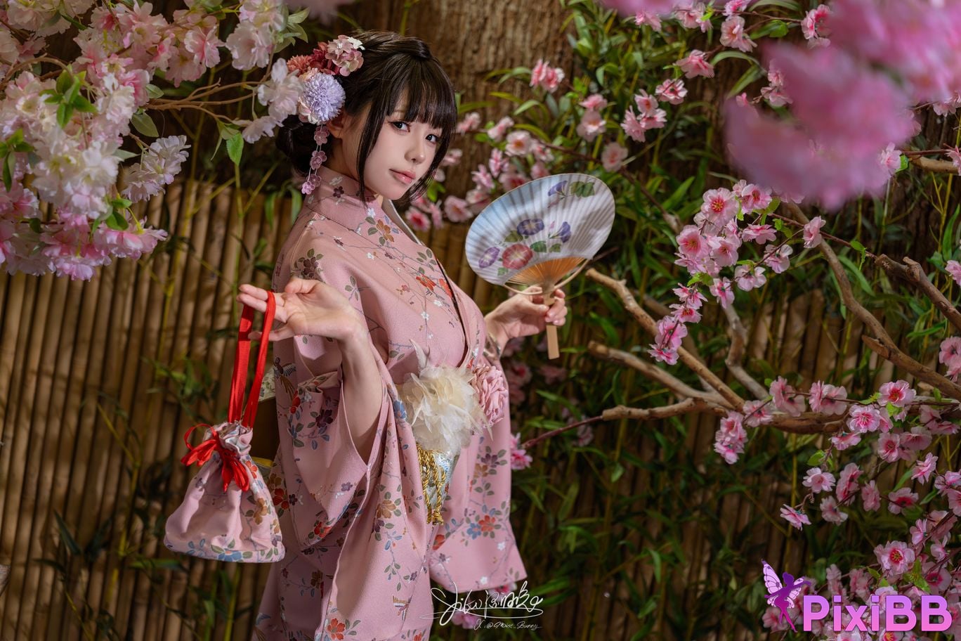 Coser nian nian tuan zi tu Yiko PixiBB.COM 067