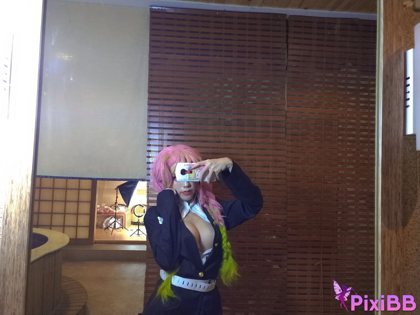 Cosplayer Titanium alloy TiTi D e m o n S l a y r K i t s u Y b Love Pillar PixiBB.COM 002