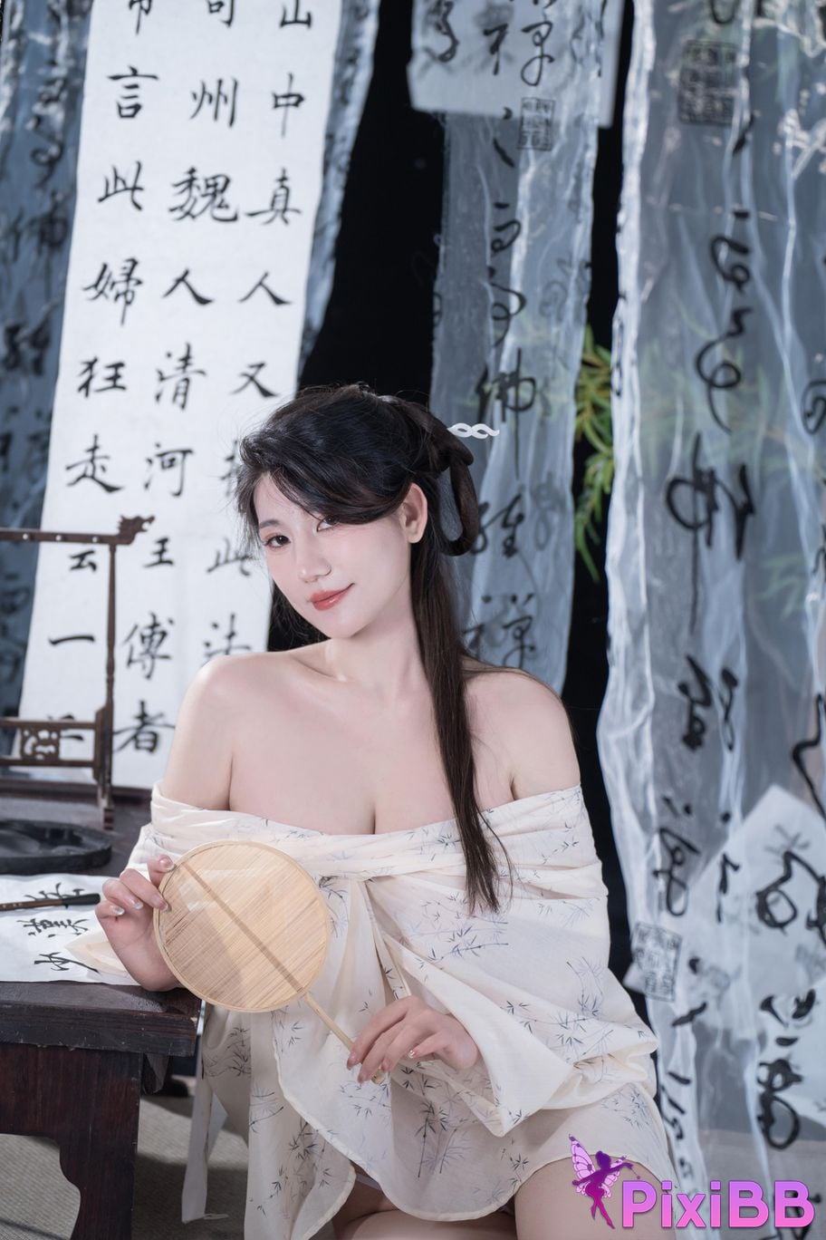 Cosplayer Xinglan is Lanlan and her name Lanmei. lovesickness PixiBB.COM 002