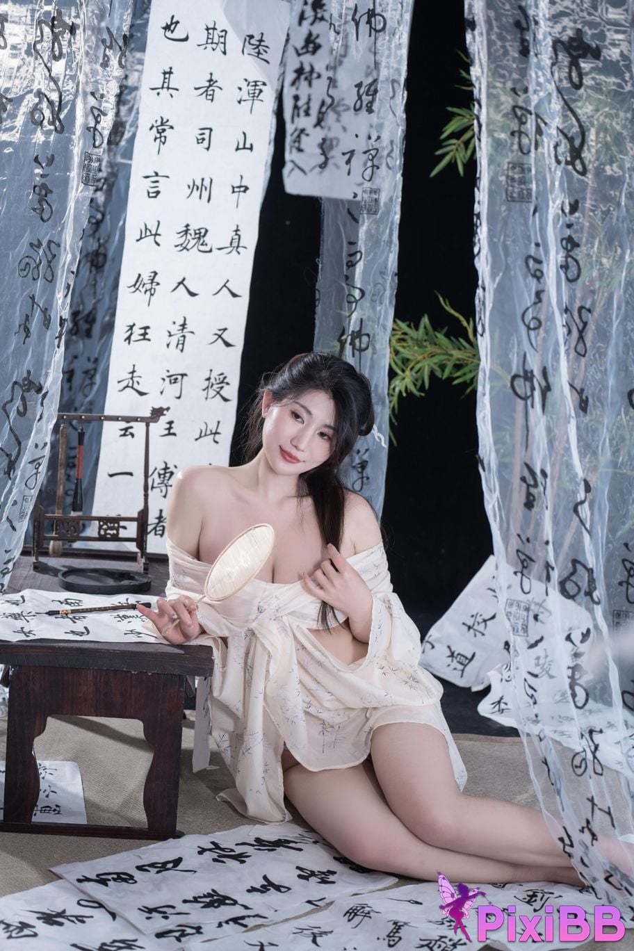 Cosplayer Xinglan is Lanlan and her name Lanmei. lovesickness PixiBB.COM 045