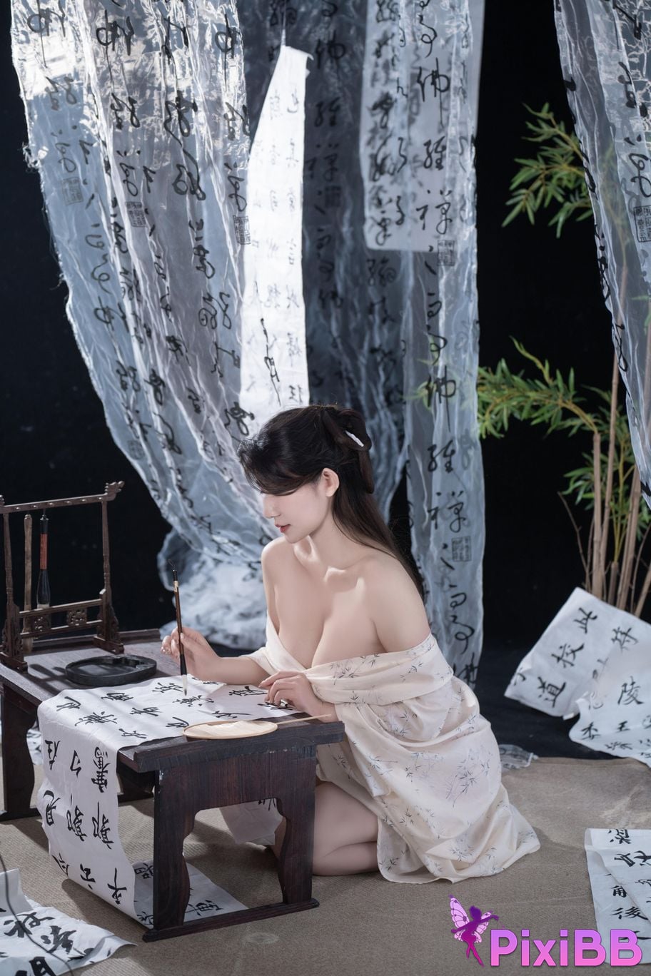 Cosplayer Xinglan is Lanlan and her name Lanmei. lovesickness PixiBB.COM 049