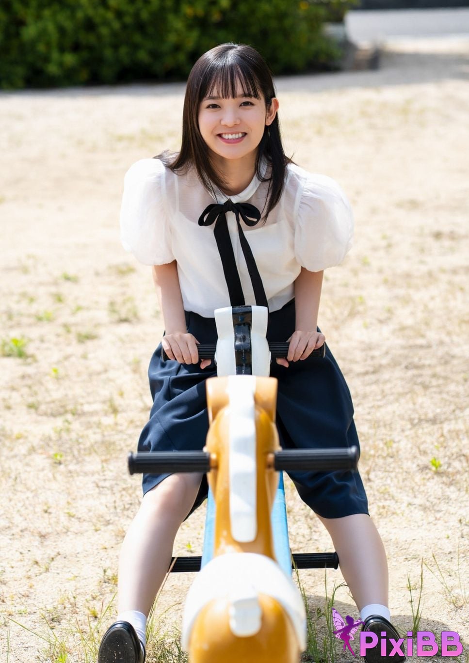 Japanese Idol Nozomi Nirei Urui Digital only YJ PHOTO BOOK photo collection An unpredictable explosion occurred on the first cover. PixiBB.COM 006