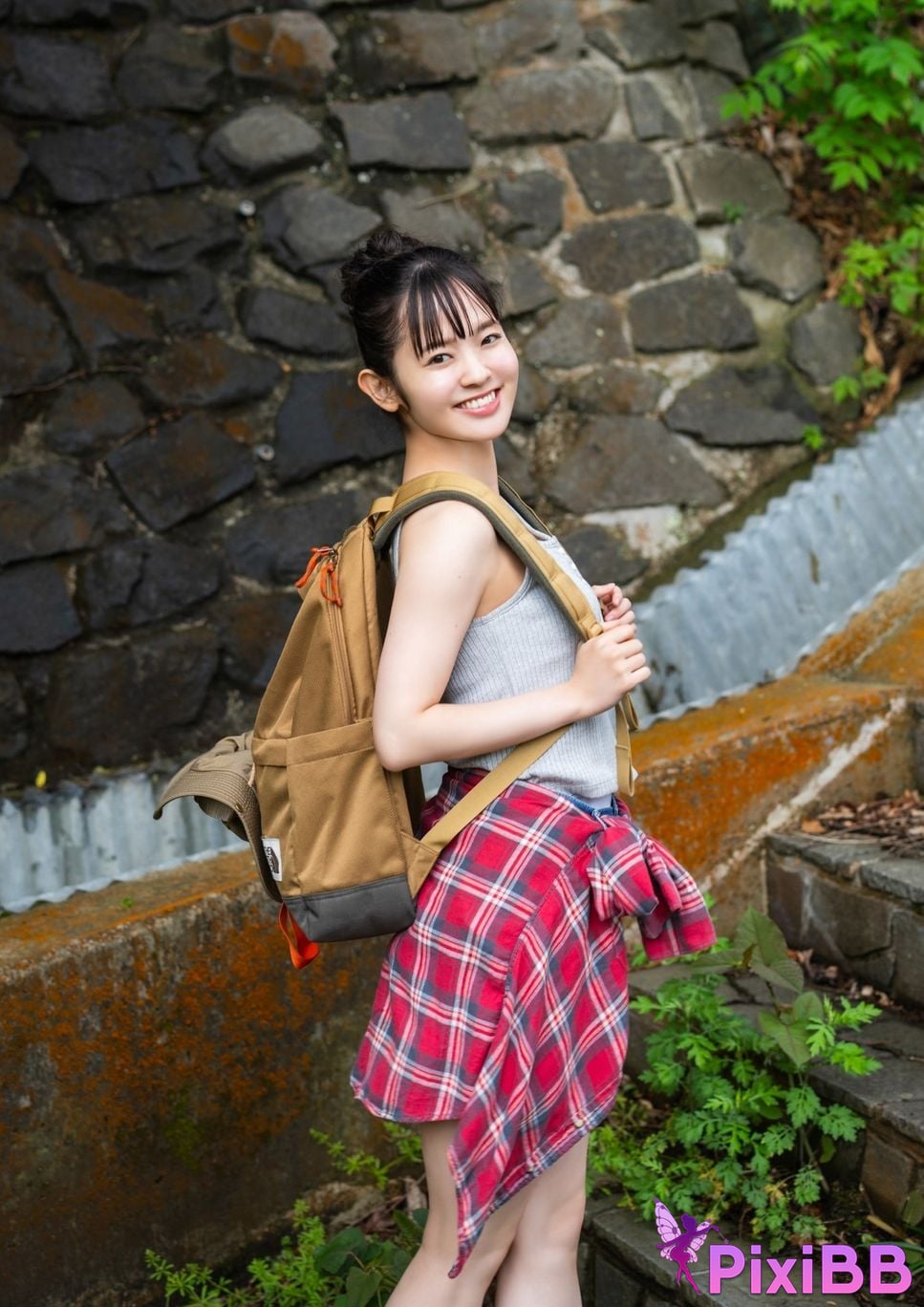 Japanese Idol Nozomi Nirei Urui Digital only YJ PHOTO BOOK photo collection An unpredictable explosion occurred on the first cover. PixiBB.COM 021