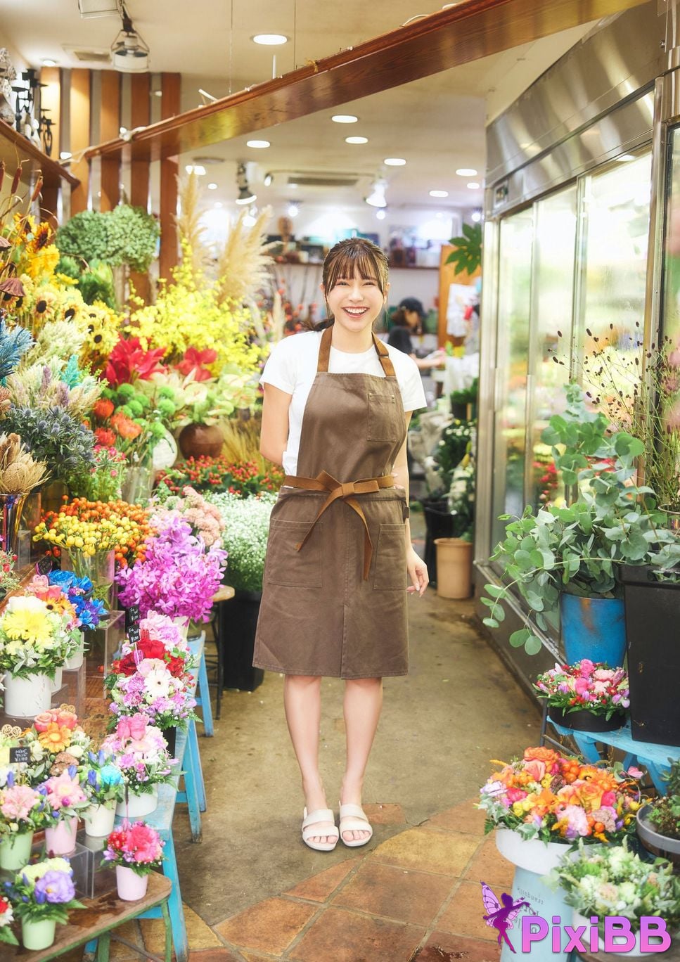 Japanese Idol Takara Suzuki Hijiri BRODY digital photo book defenseless body PixiBB.COM 002