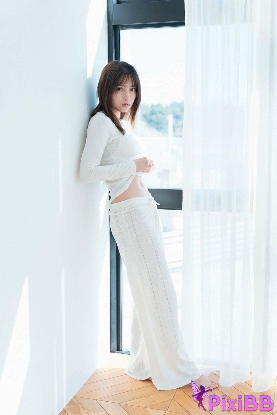 Japanese Idol Momotsuki Nashiko Shiko FLASH digital photo book Queen of Beauty PixiBB.COM 045