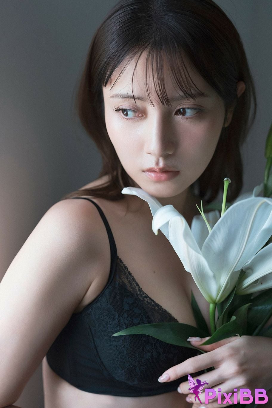 Japanese Idol Momotsuki Nashiko Shiko FLASH digital photo book Queen of Beauty PixiBB.COM 051